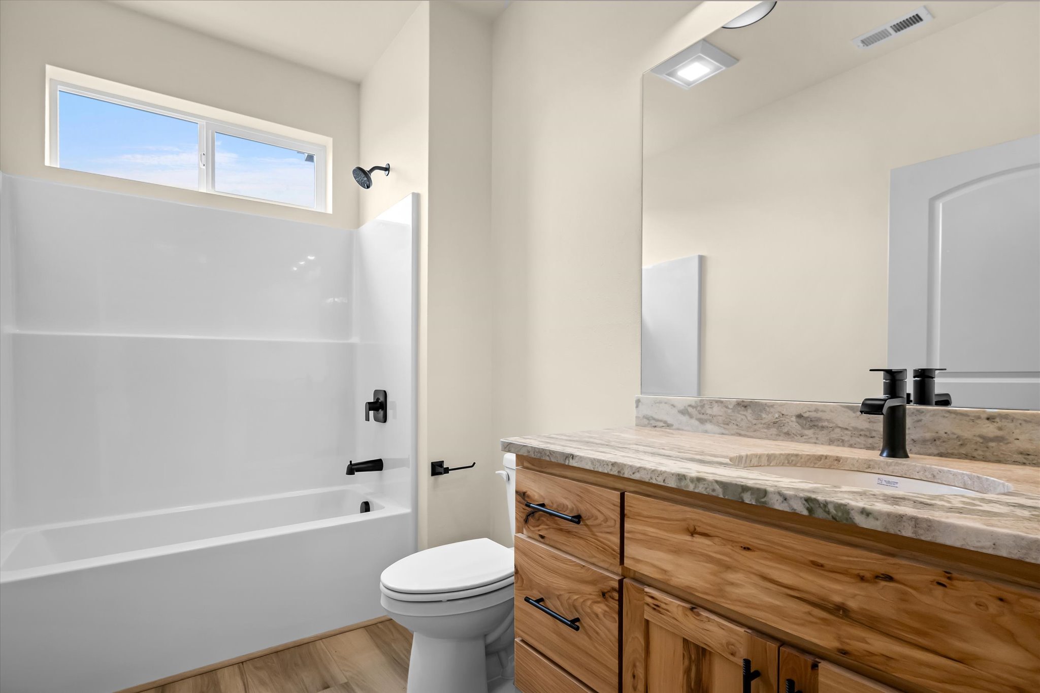 3814 Lovegrass Lane Property Photo 16