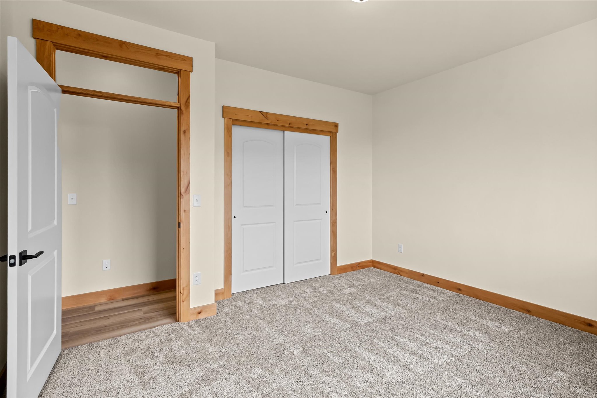 3814 Lovegrass Lane Property Photo 20