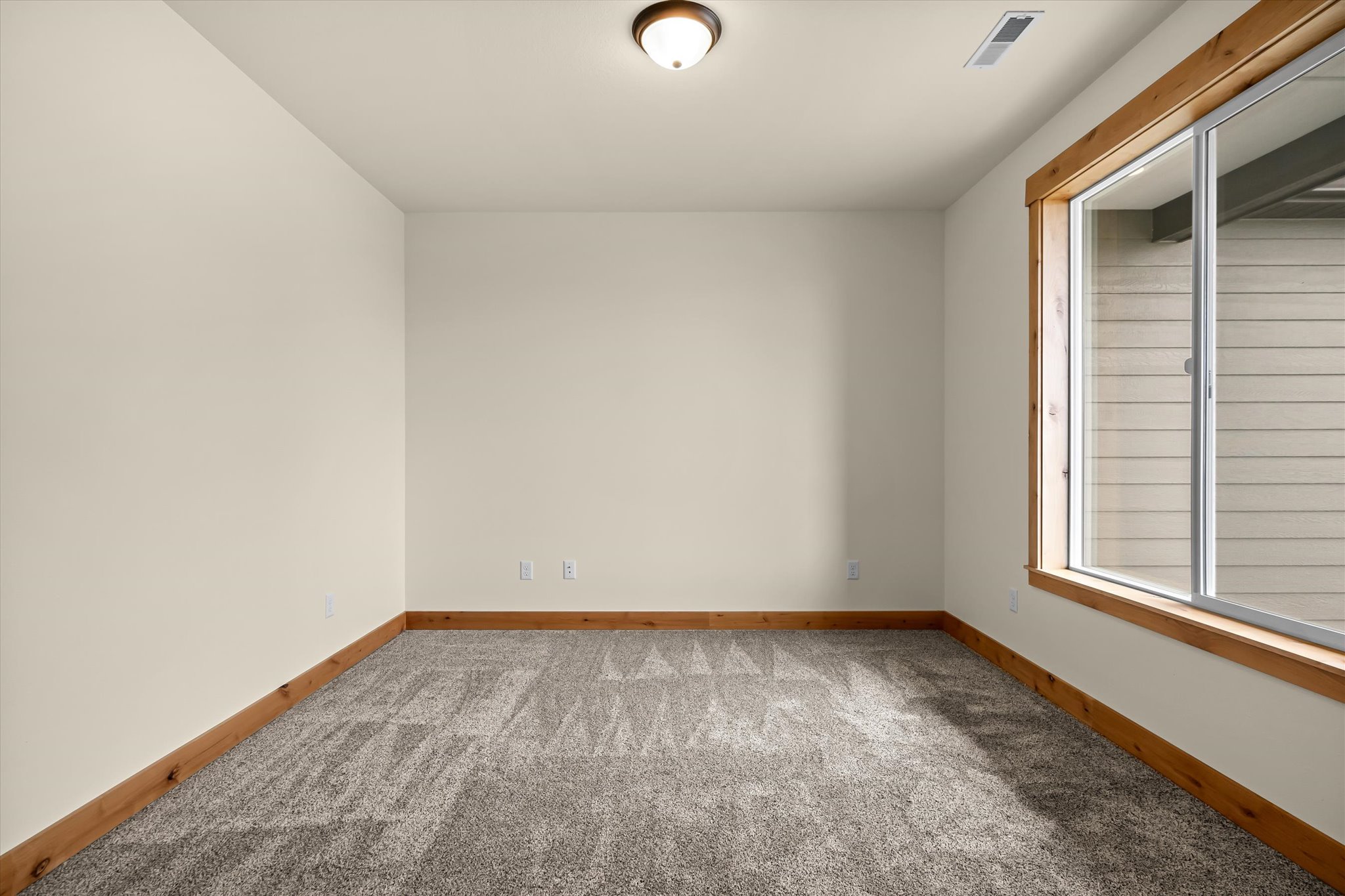 3814 Lovegrass Lane Property Photo 40