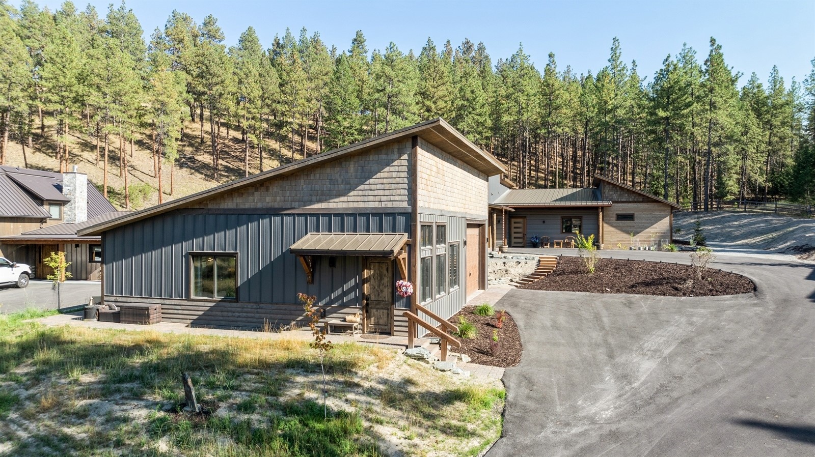 30069098 Property Photo 2