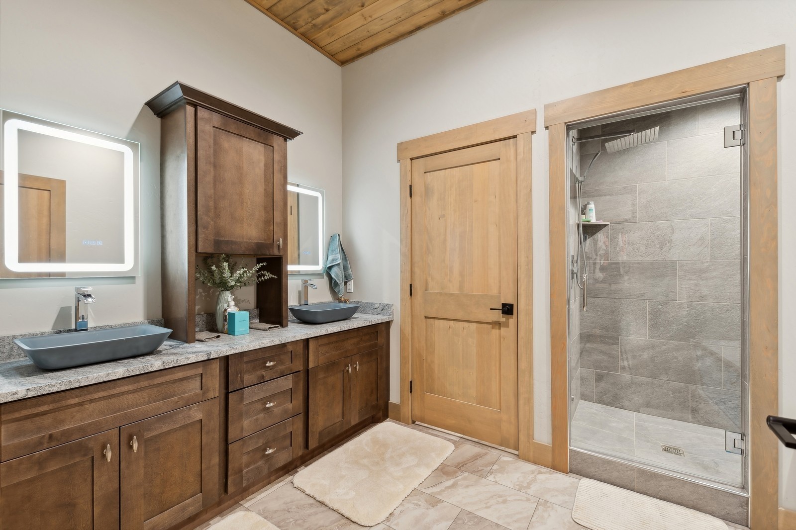 30069098 Property Photo 40