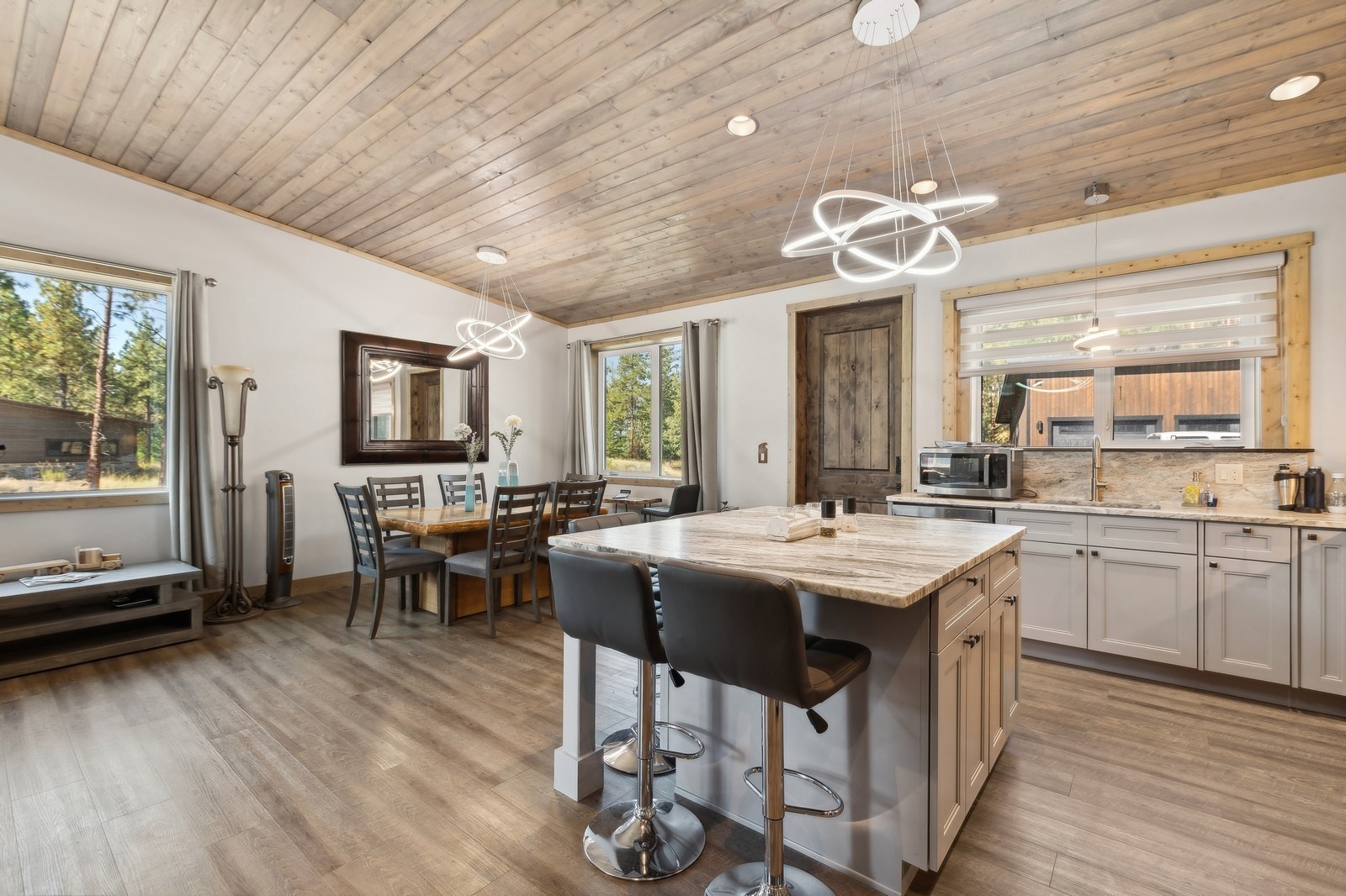 30069098 Property Photo 46