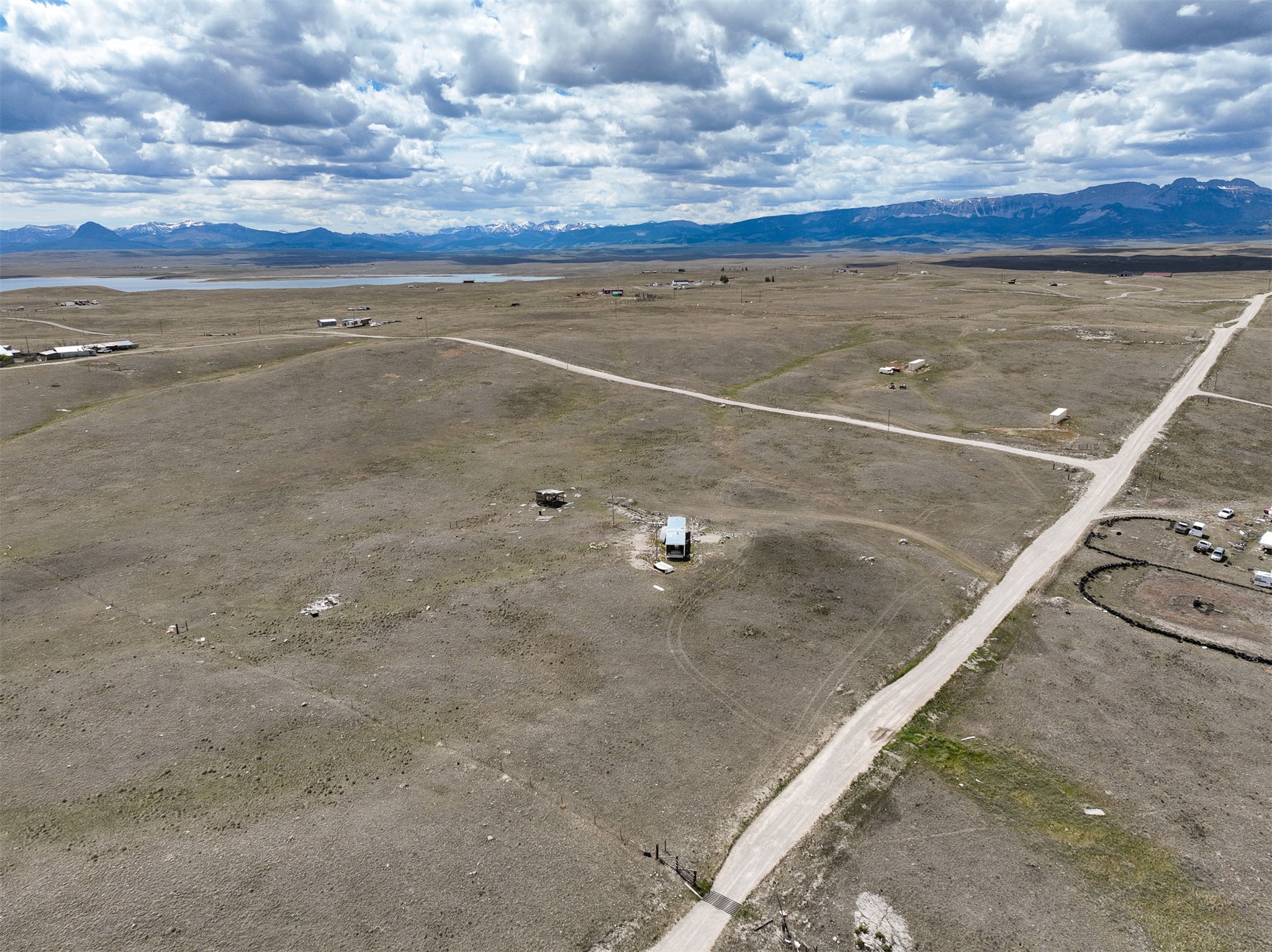 2273 E Pishkun Lane Property Photo 1