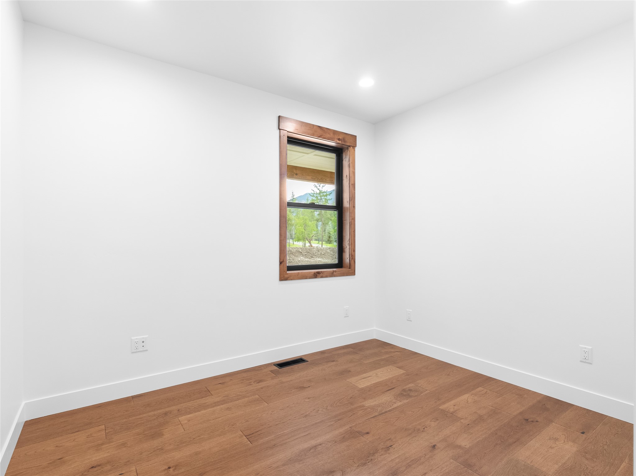 408 Jefferson Street Property Photo 27
