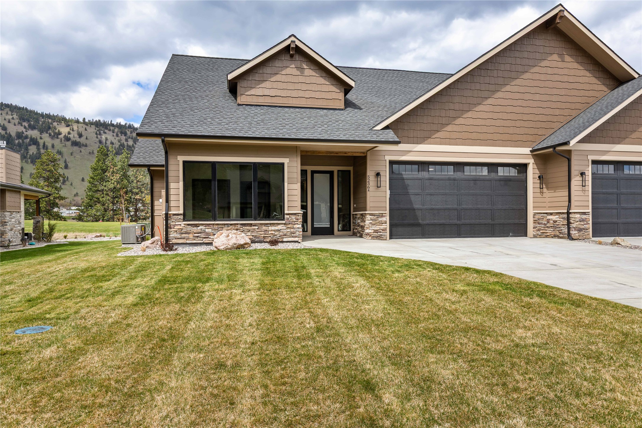 5236 Ginger Quill Road B Property Photo 1