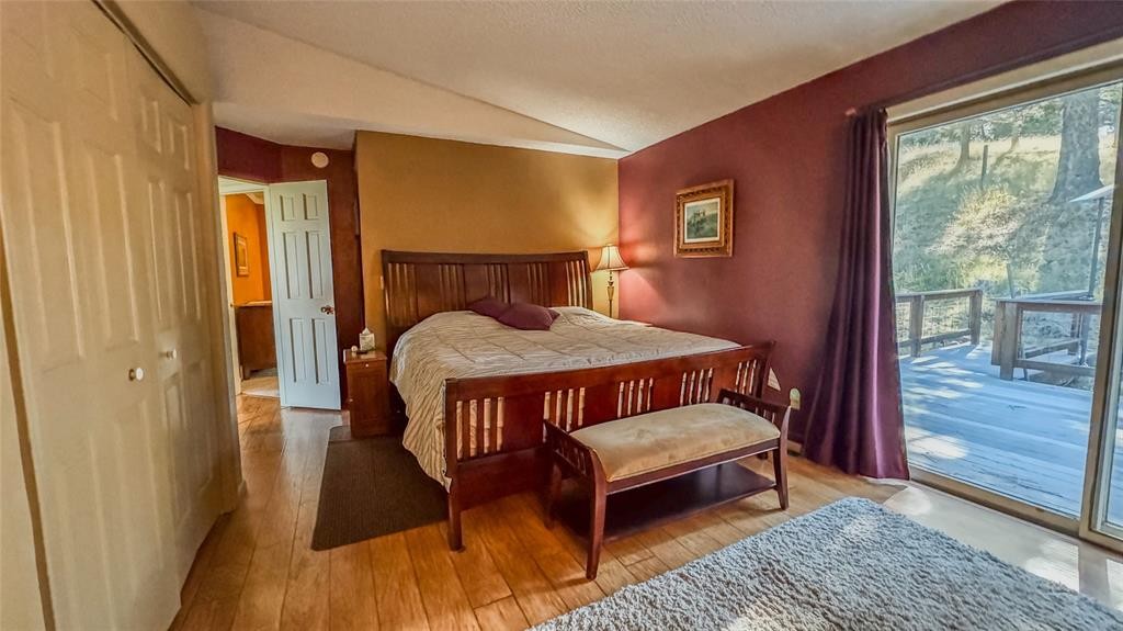 47 Bridle Bit Loop Property Photo 14
