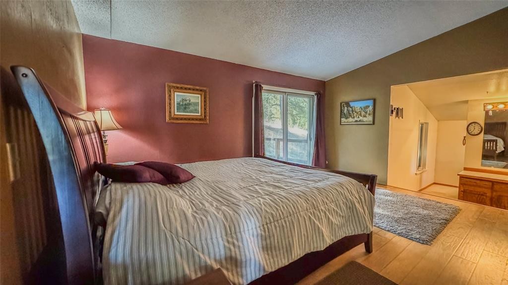 47 Bridle Bit Loop Property Photo 15