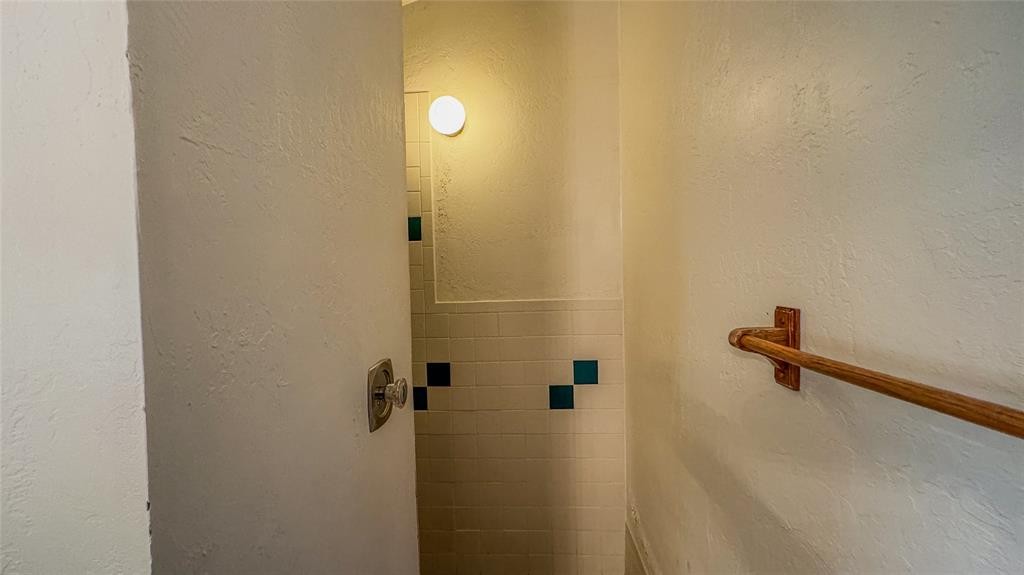 47 Bridle Bit Loop Property Photo 20