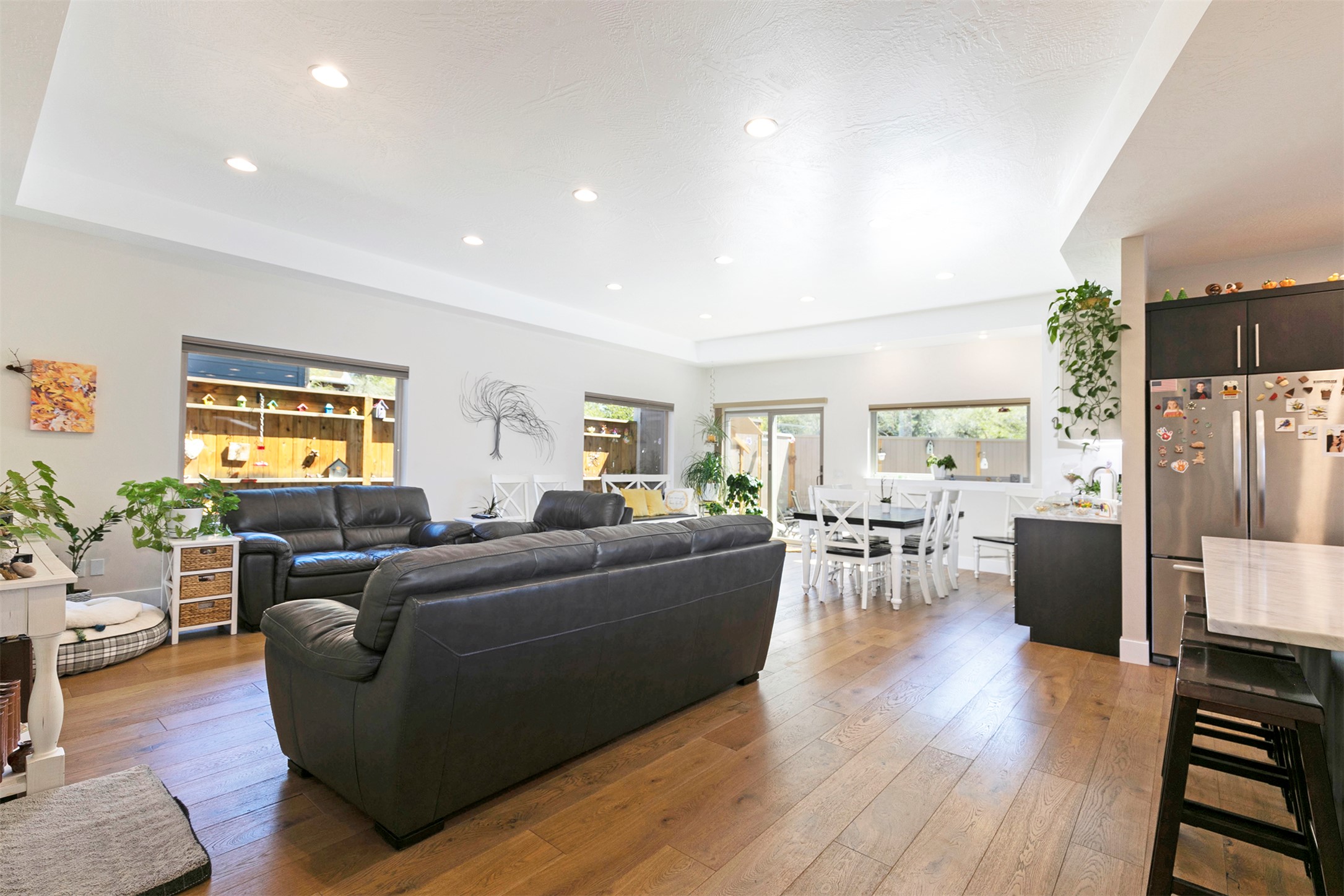 1207 Gilbert Court Property Photo 6