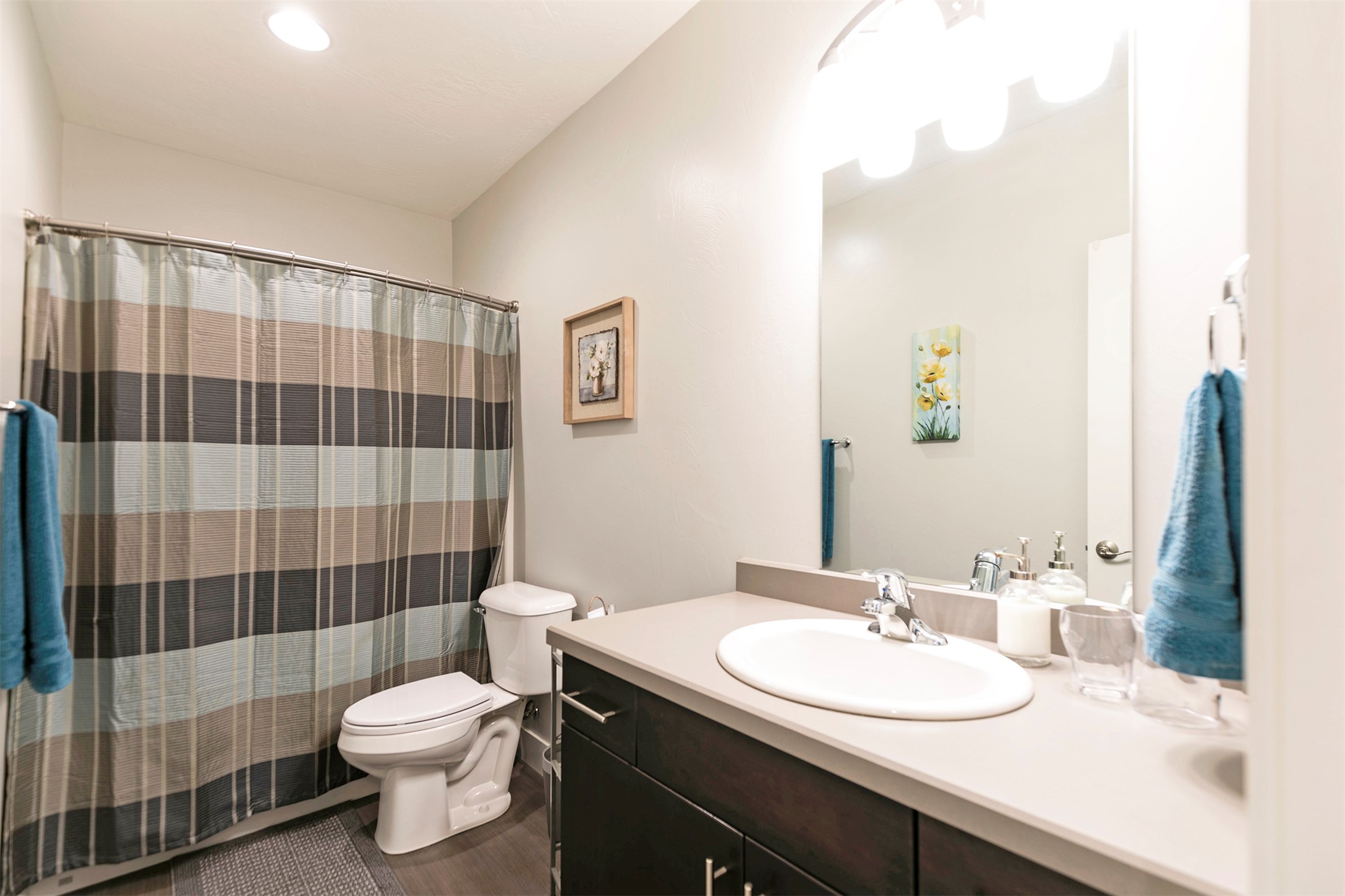 1207 Gilbert Court Property Photo 28