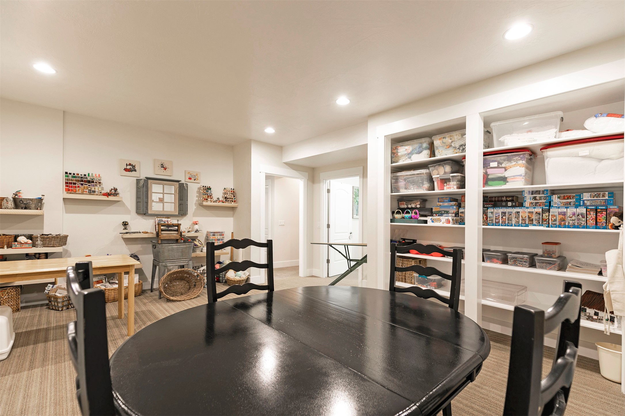 1207 Gilbert Court Property Photo 30