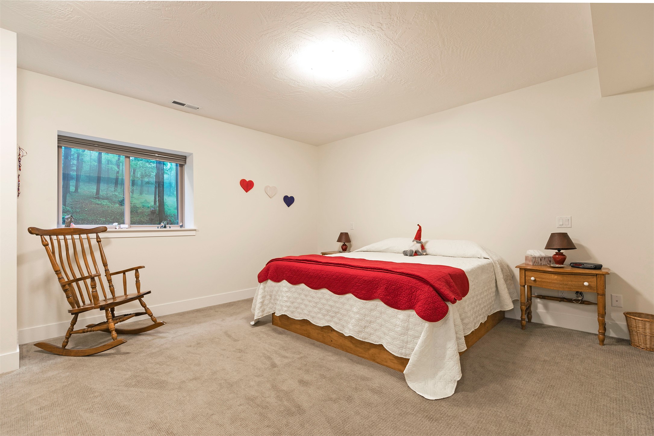 1207 Gilbert Court Property Photo 33