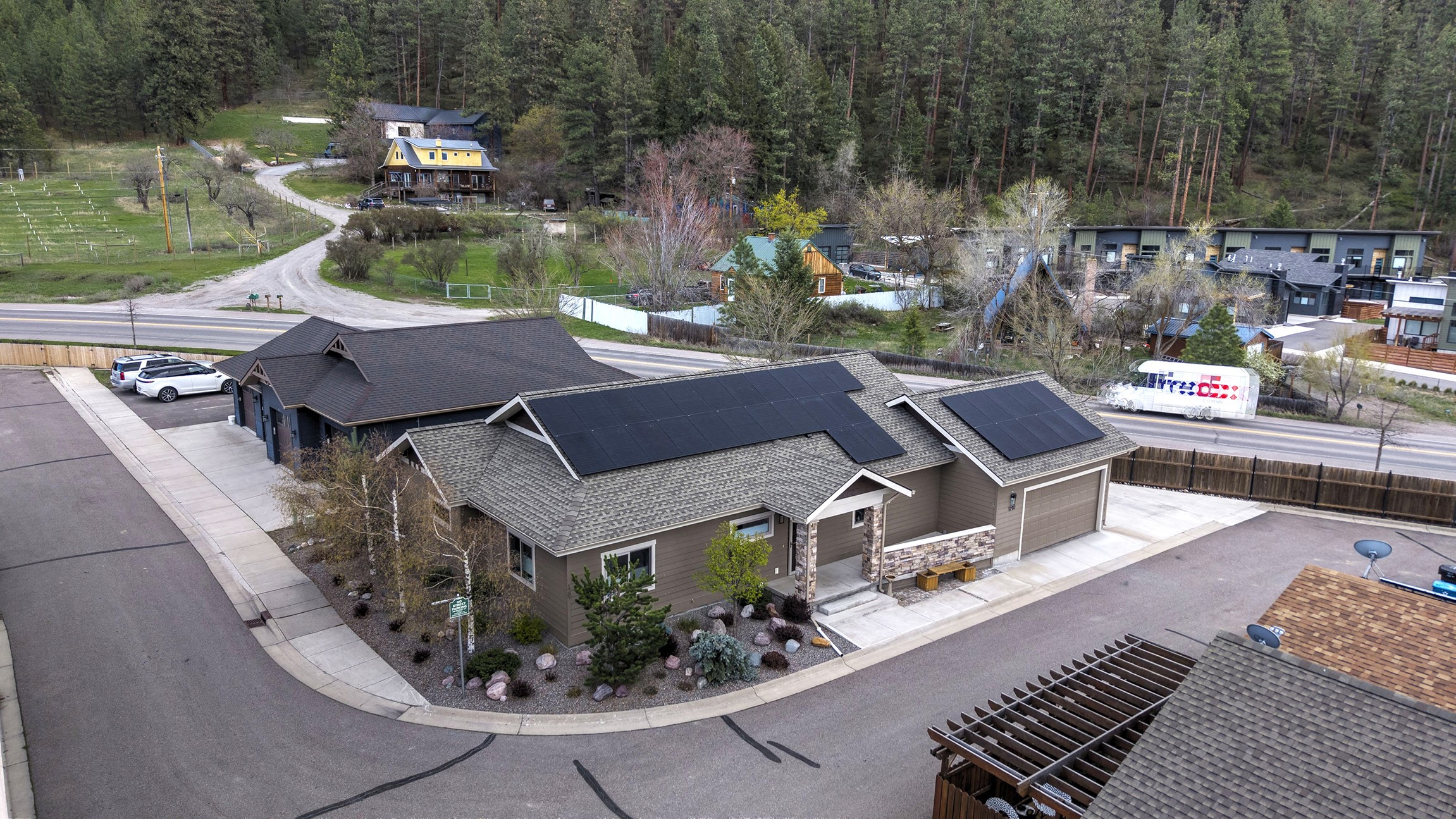 1207 Gilbert Court Property Photo 43