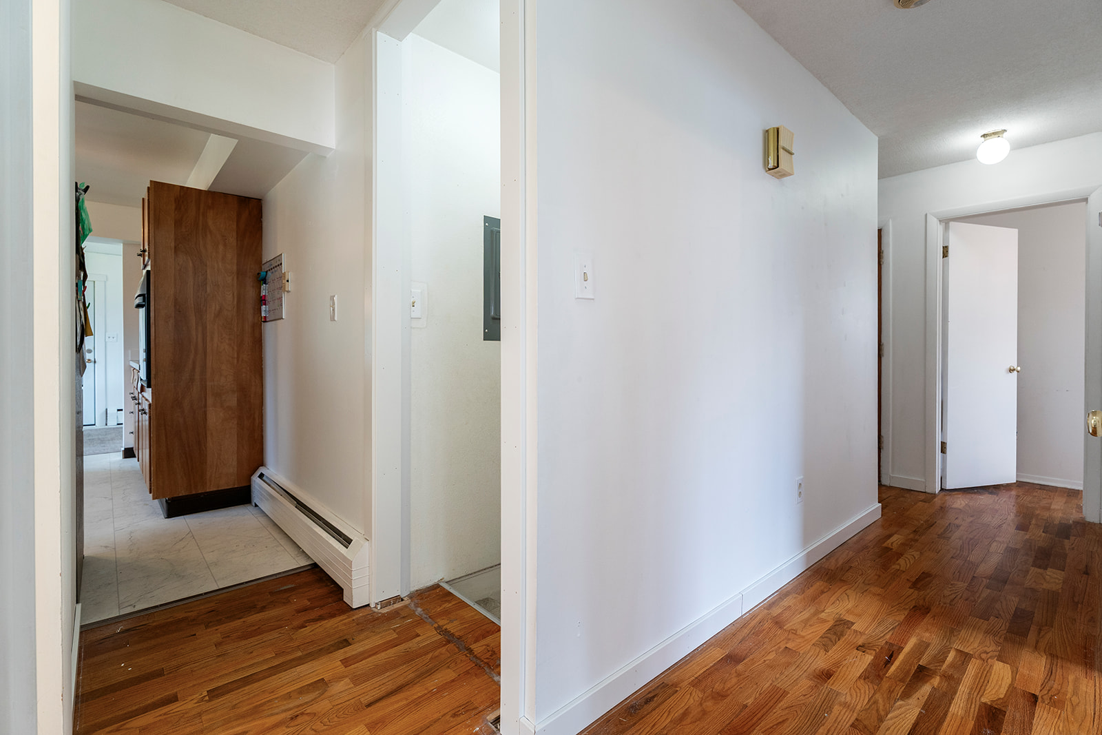 2215 E 6th Avenue Property Photo 24