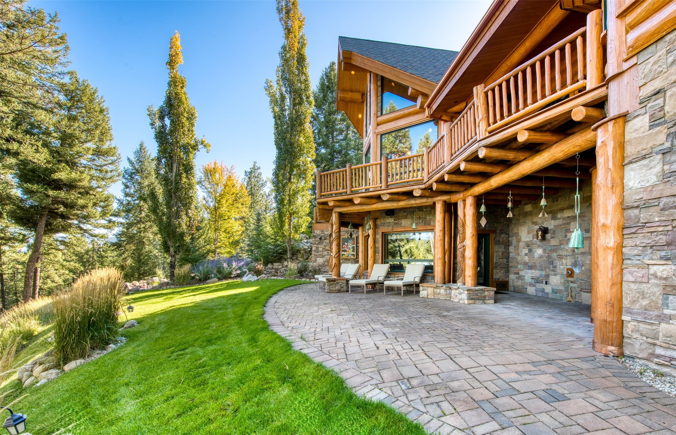 541 Raven Wood Property Photo 14