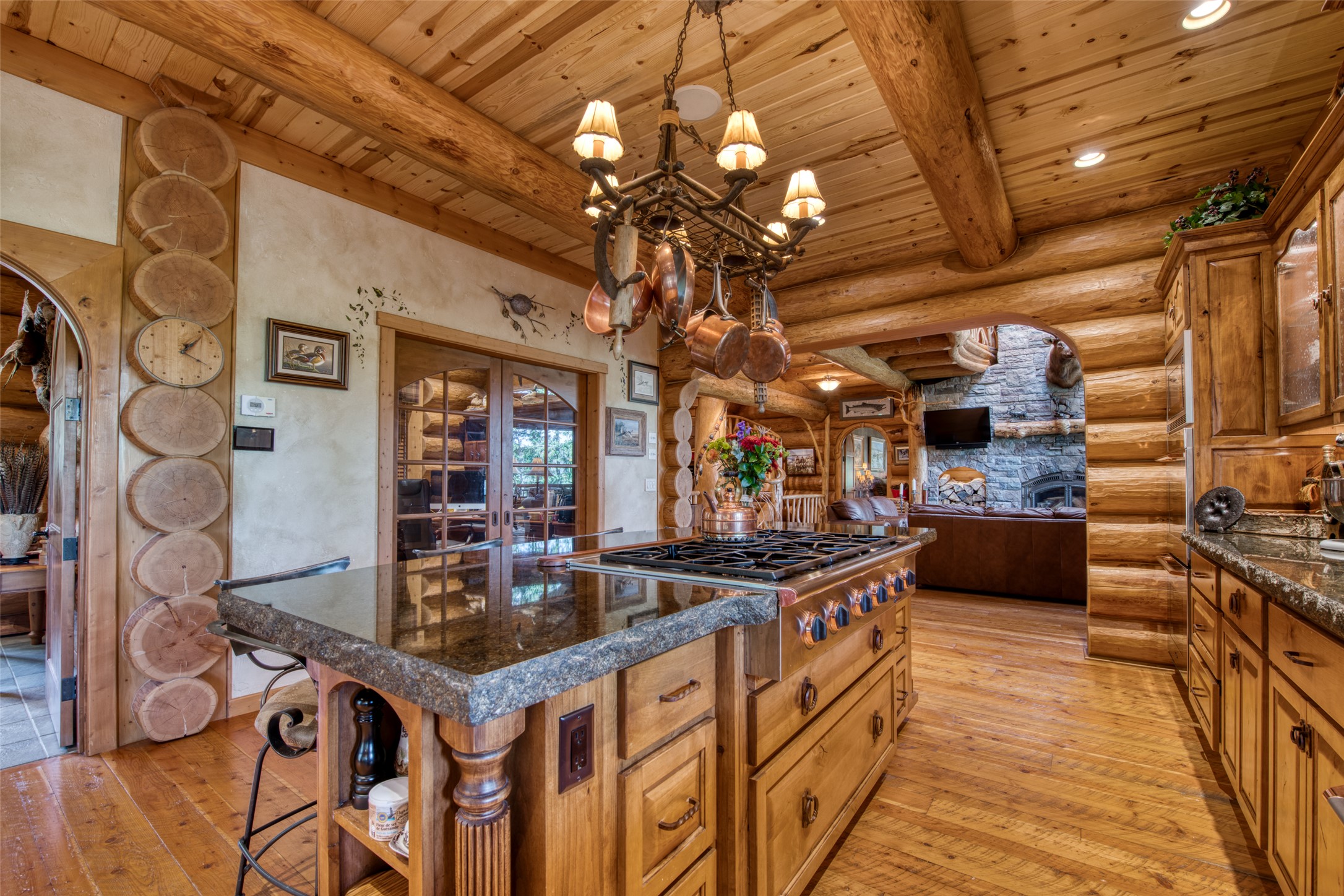 541 Raven Wood Property Photo 25