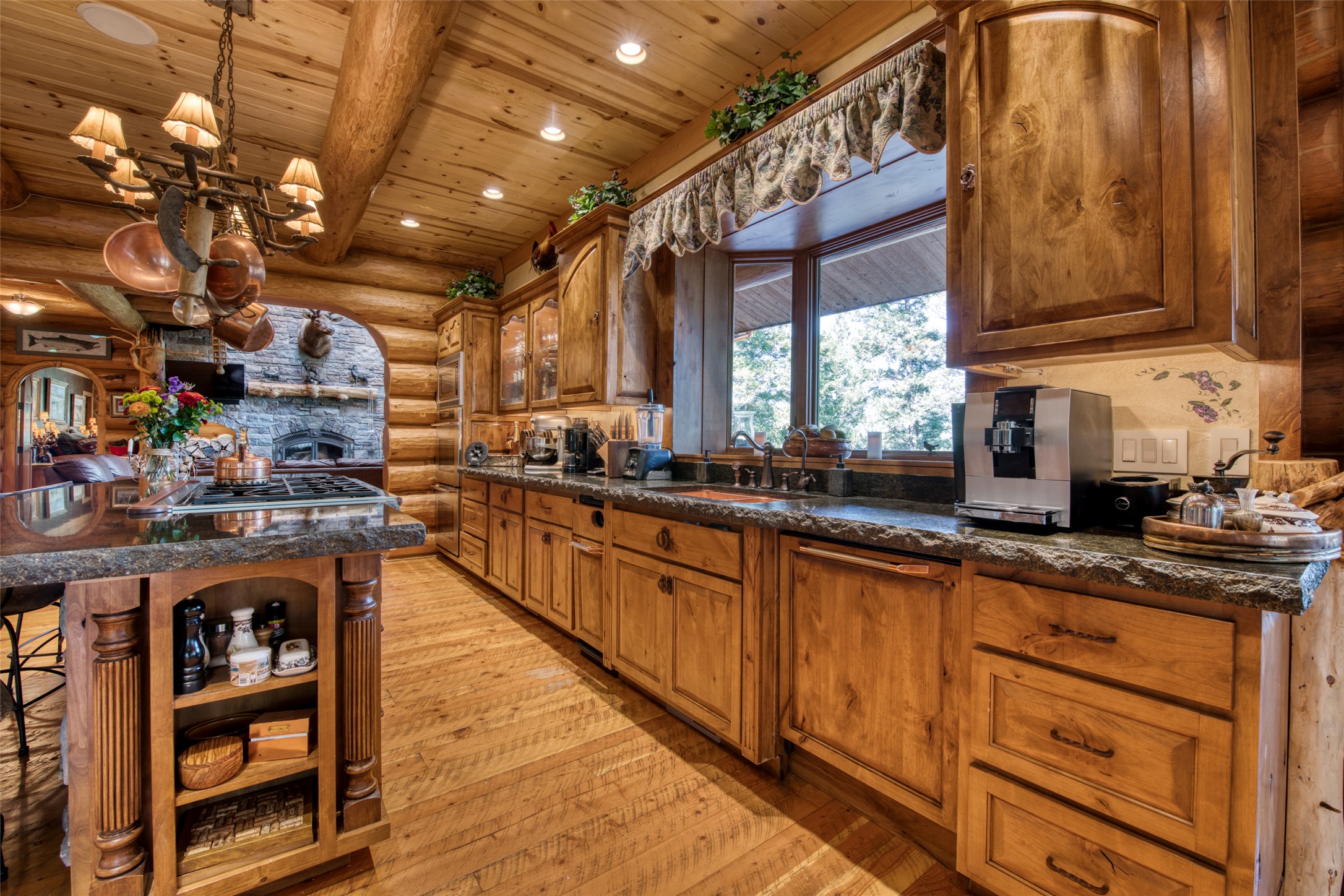 541 Raven Wood Property Photo 27