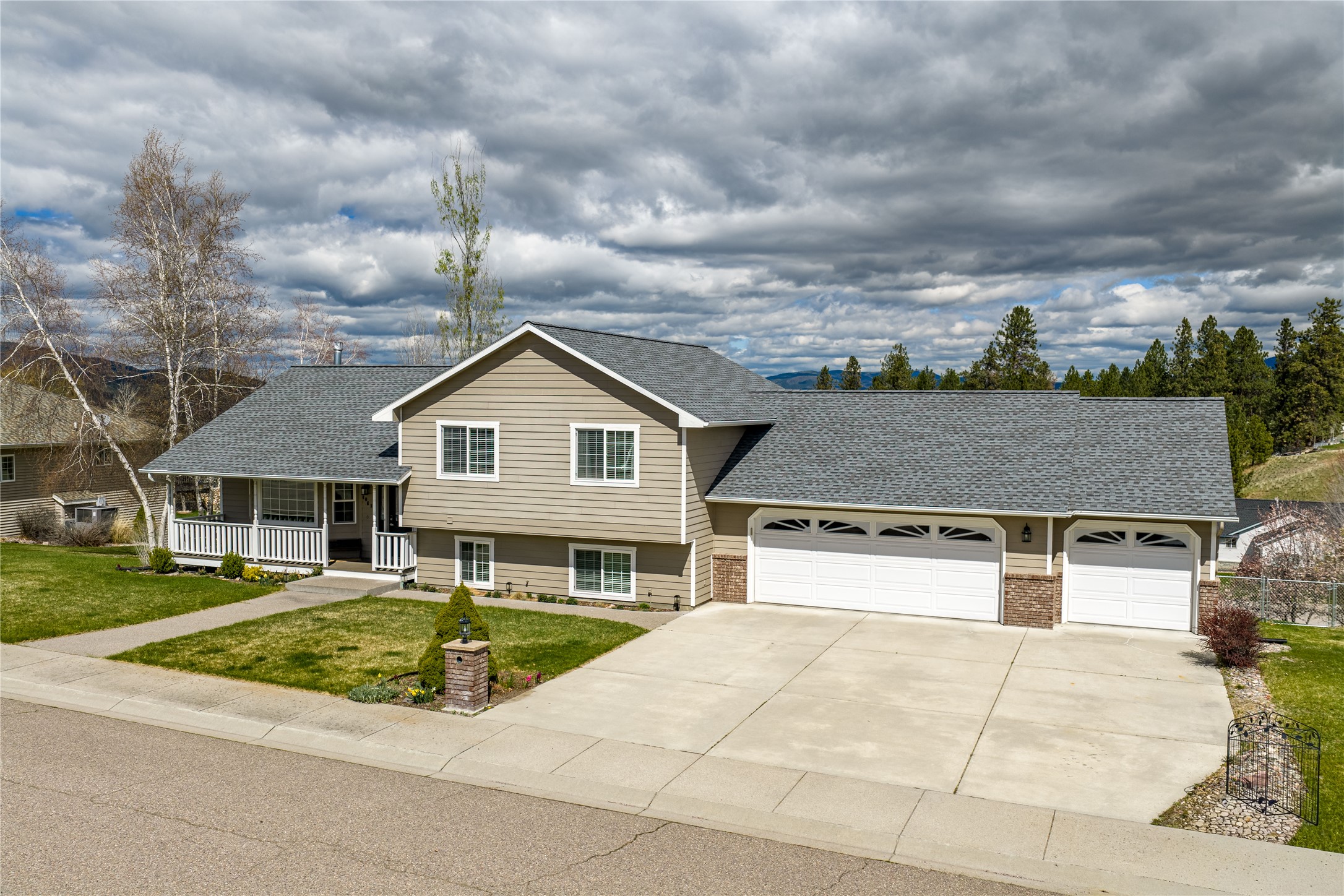 4068 Kaleigh Court Property Photo 1