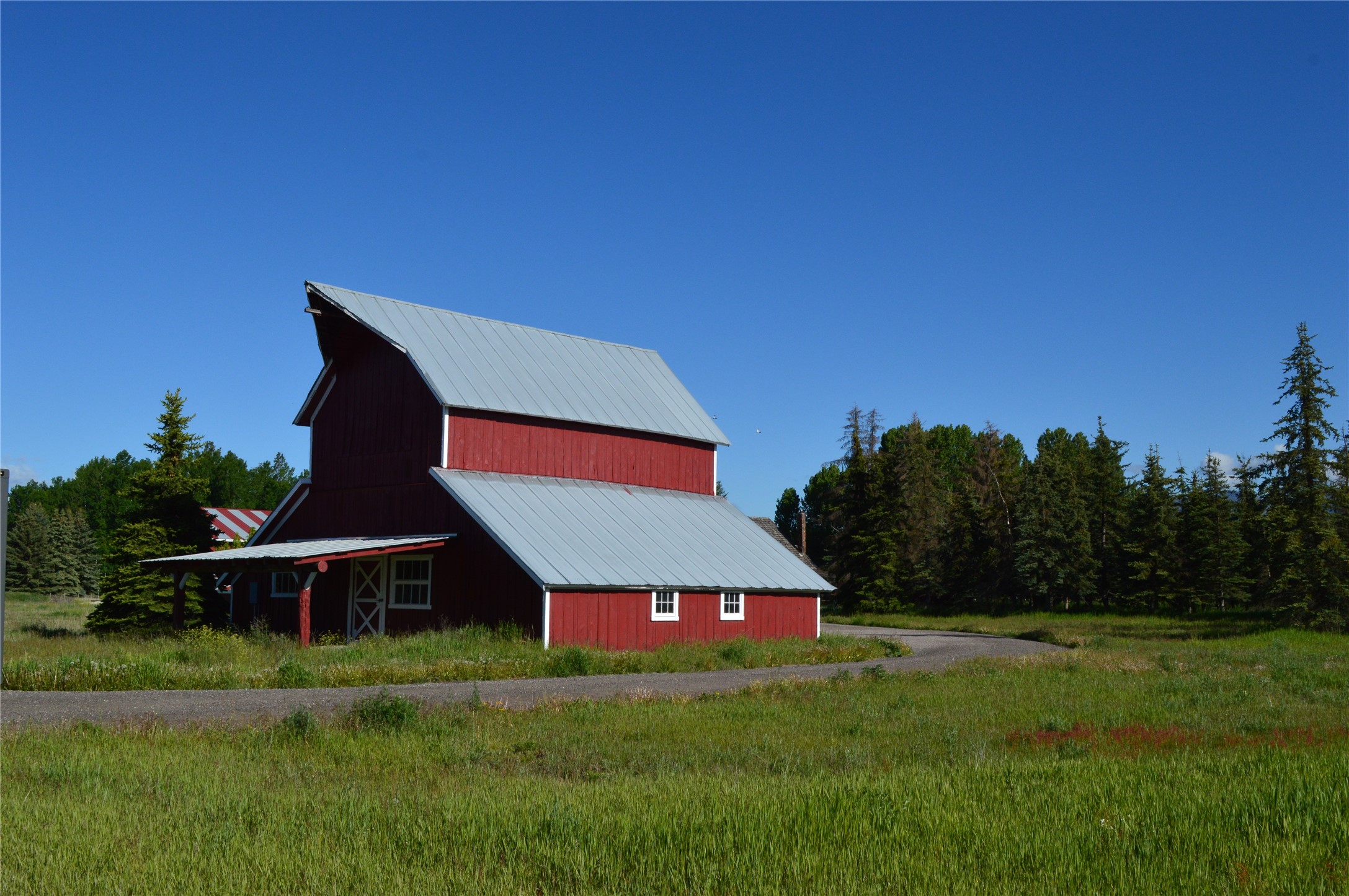 1010 Conn Road Property Photo 1