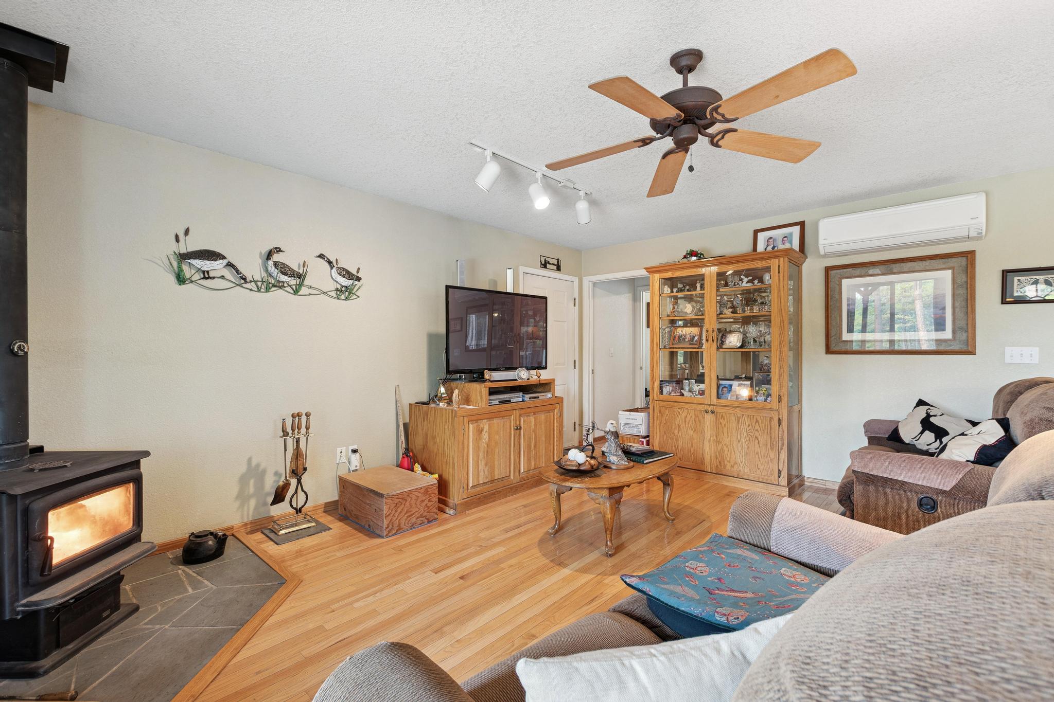 465 Deer Creek Road Property Photo 7