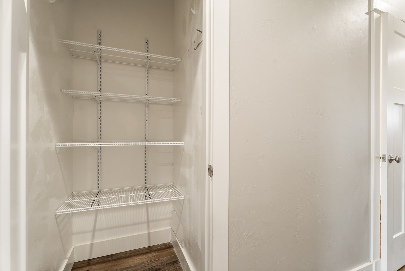 3686 Travertine Way A-b Property Photo 11