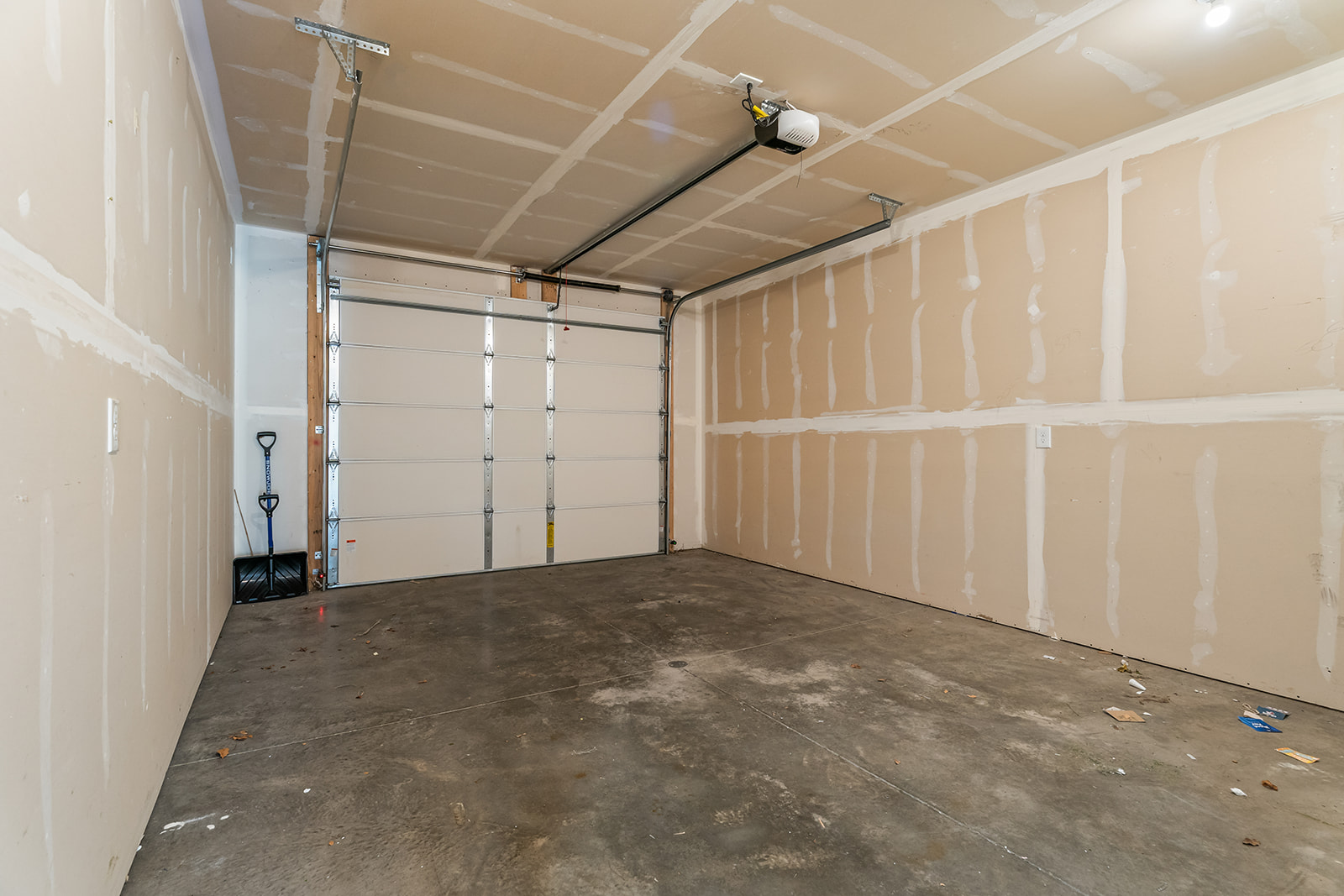 3686 Travertine Way A-b Property Photo 21