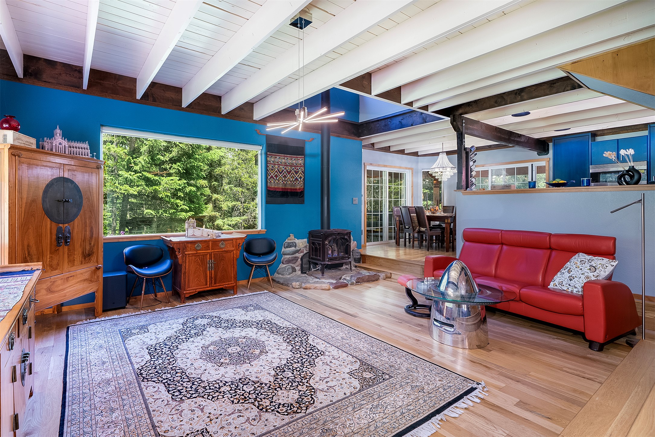 2075 Lion Mountain Loop Road Property Photo 6
