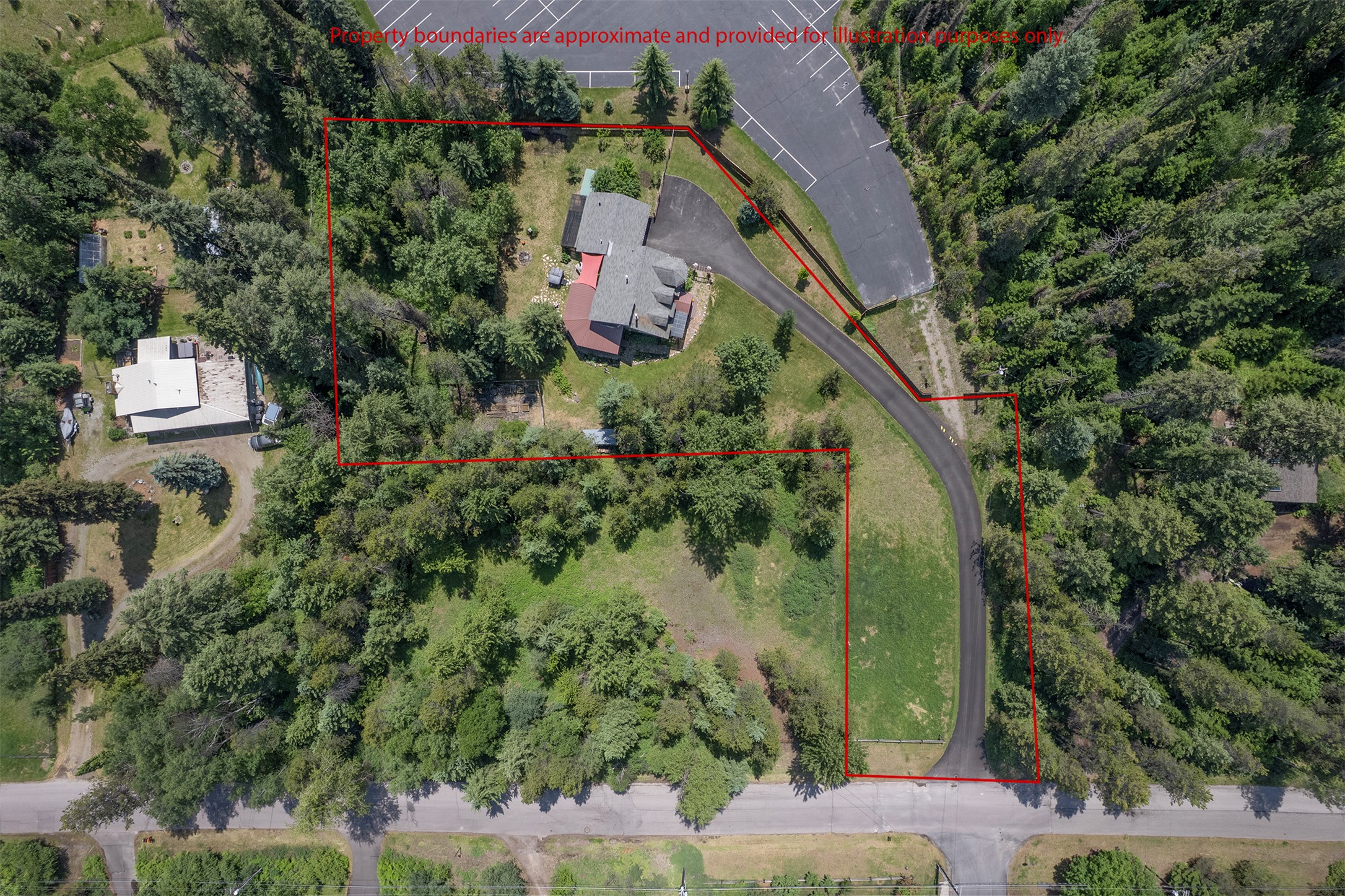 2075 Lion Mountain Loop Road Property Photo 54