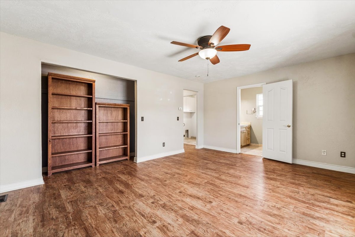 108 Sunrise Terrace D Property Photo 17