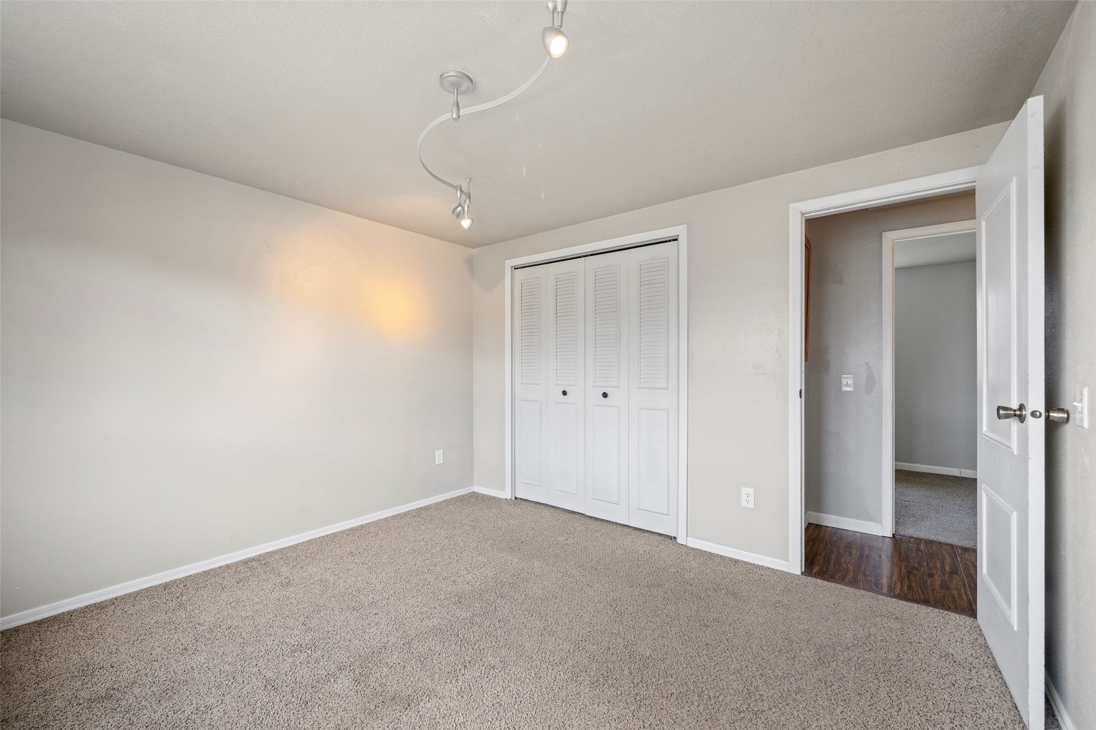 209 4th Street Property Photo 21
