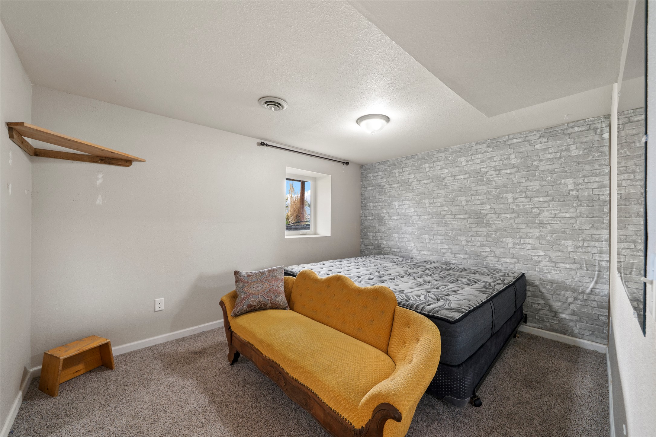 209 4th Street Property Photo 44