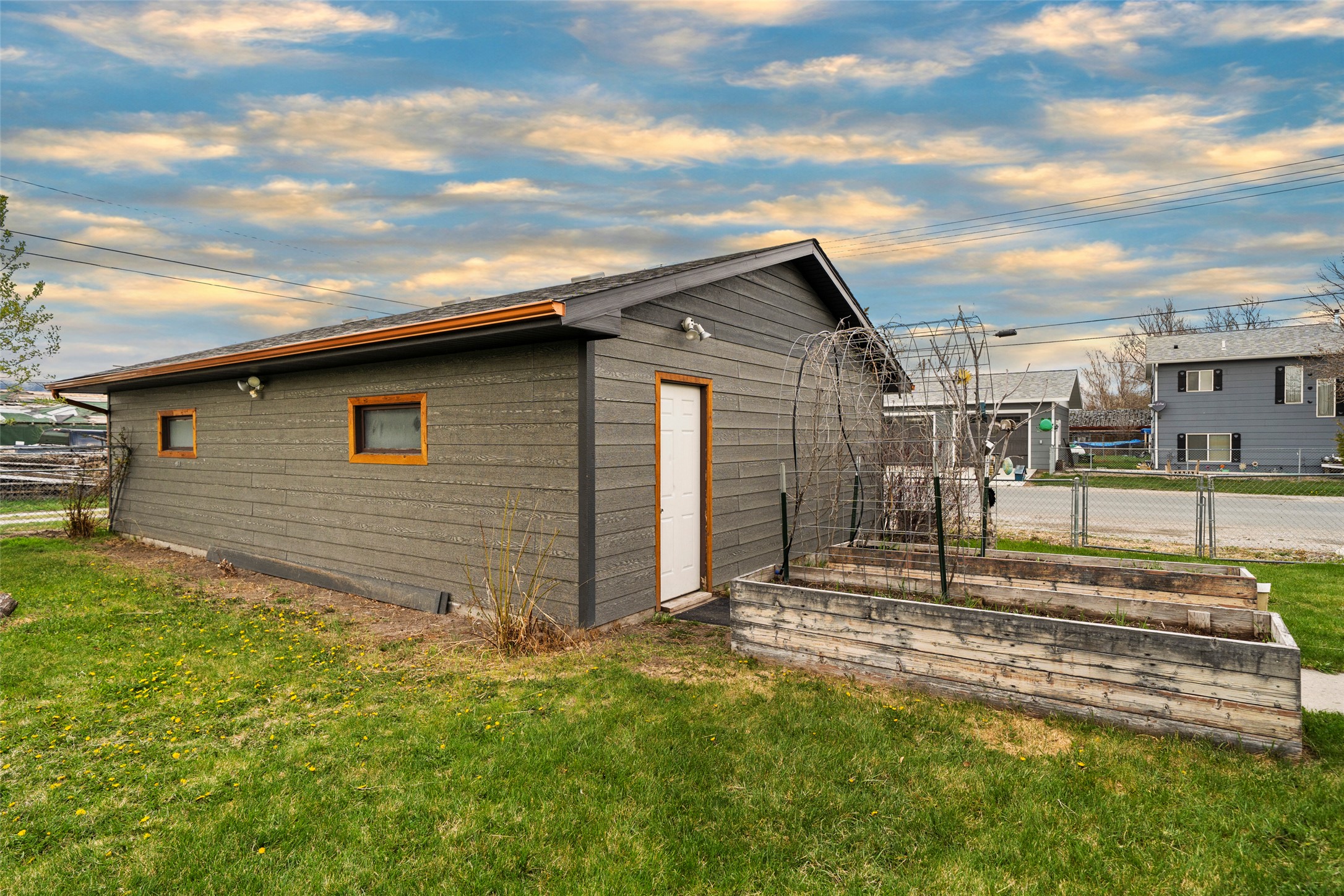 209 4th Street Property Photo 82