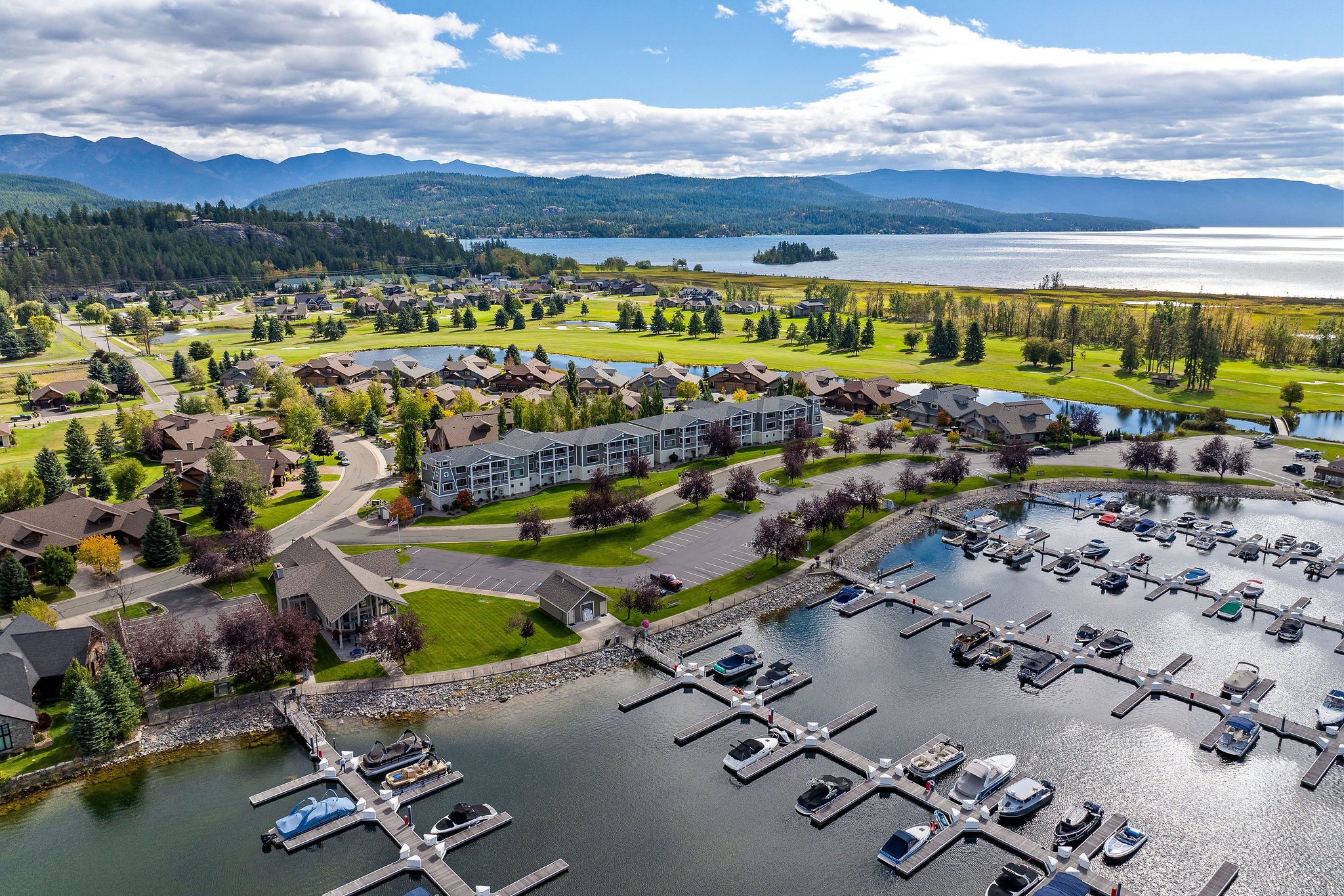 D-5 Eagle Bend Yacht Harbor Property Photo 3