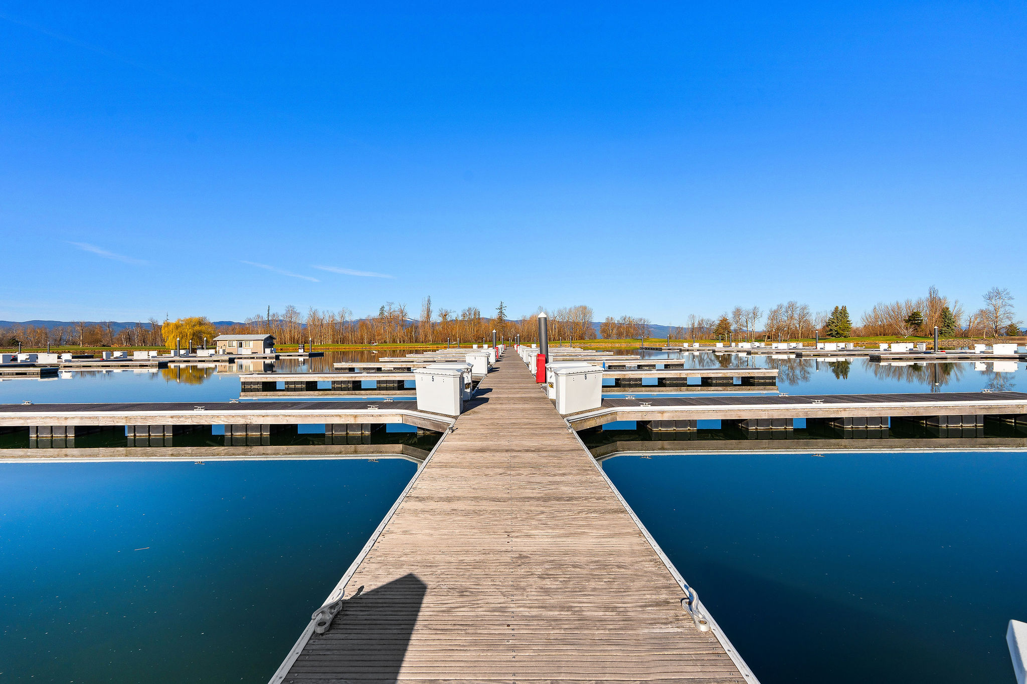 D-5 Eagle Bend Yacht Harbor Property Photo 13