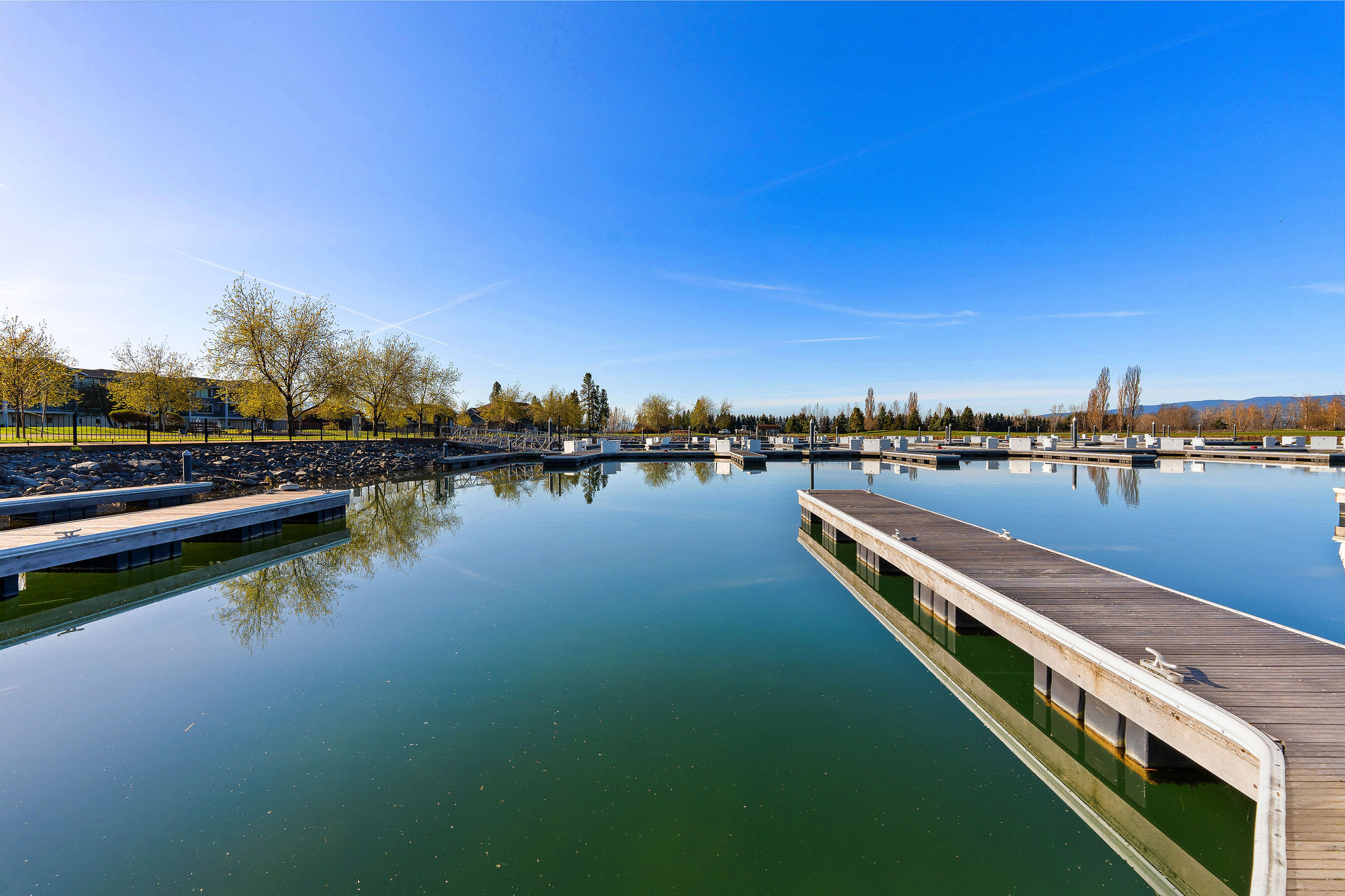 D-5 Eagle Bend Yacht Harbor Property Photo 15