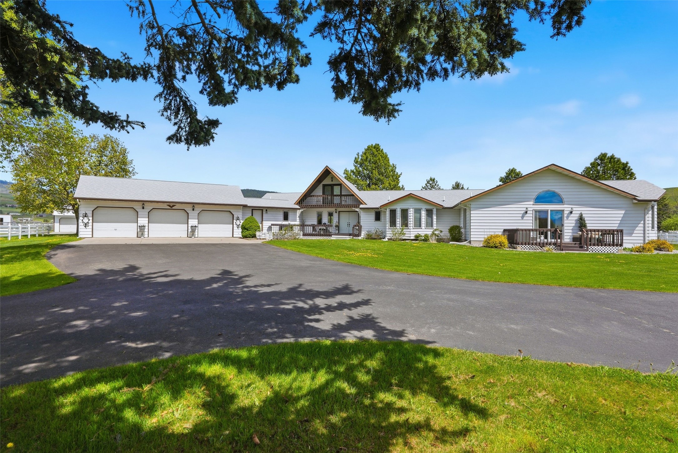 10705 George Cates Boulevard Property Photo 1