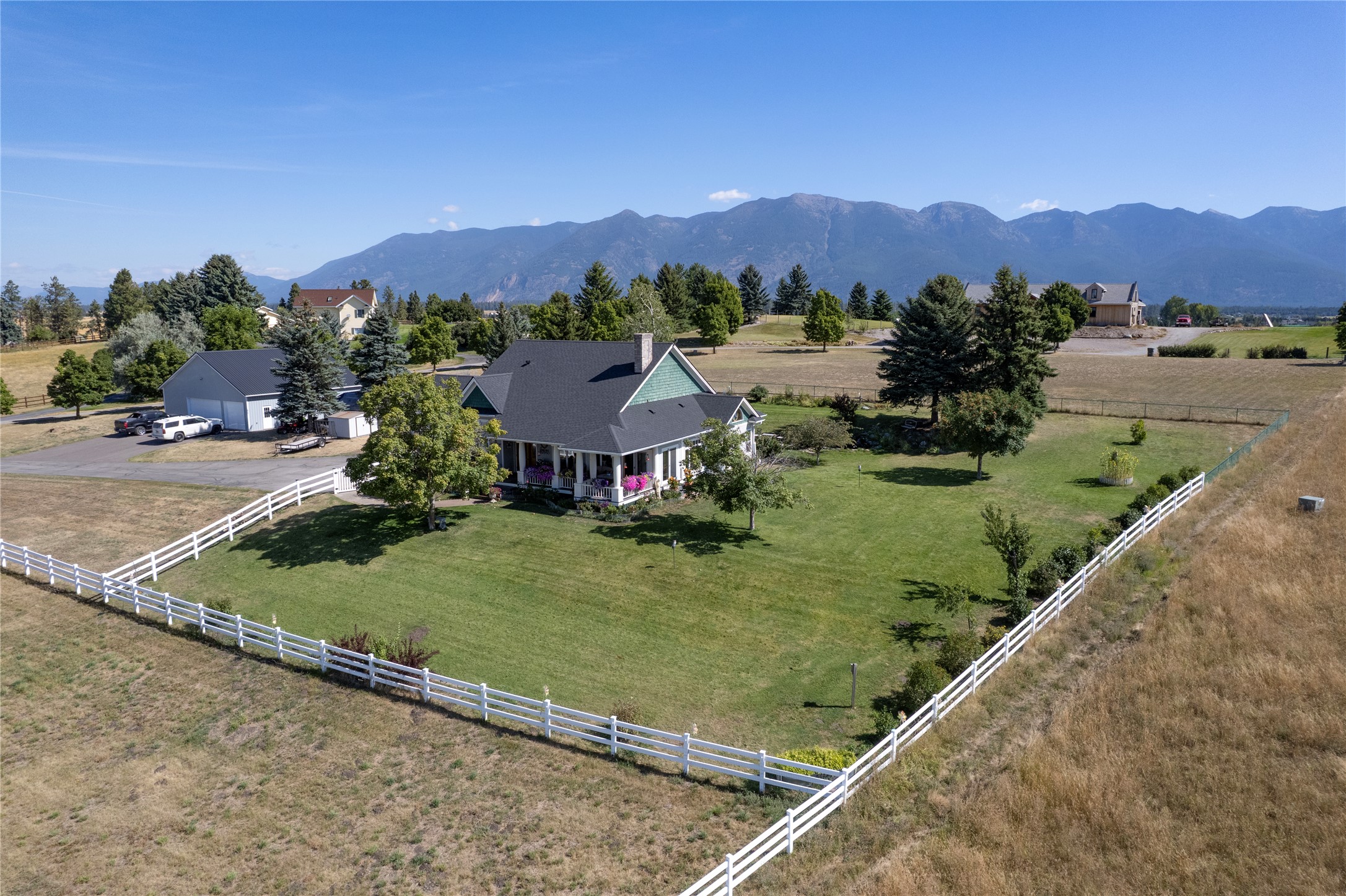 216 Moonlight Trail Property Photo 53