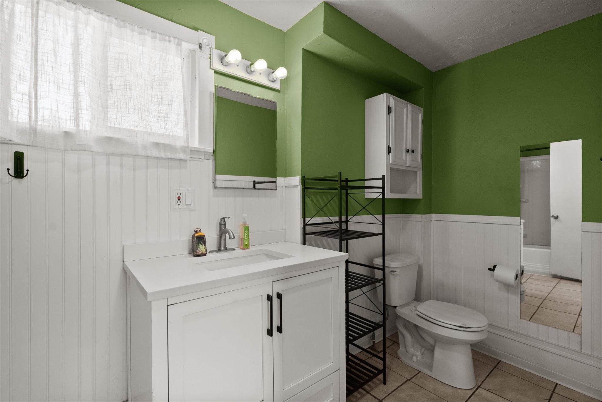806 7th Avenue W Property Photo 9
