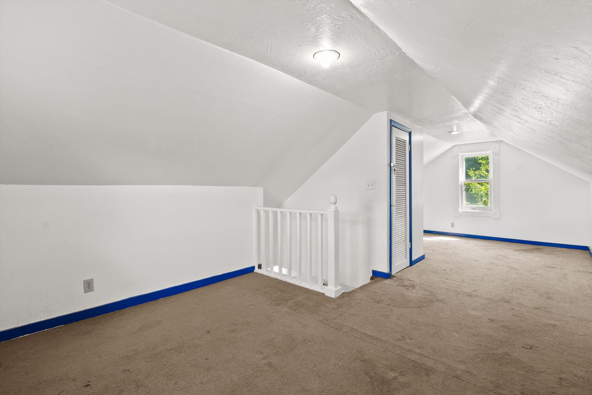 806 7th Avenue W Property Photo 16