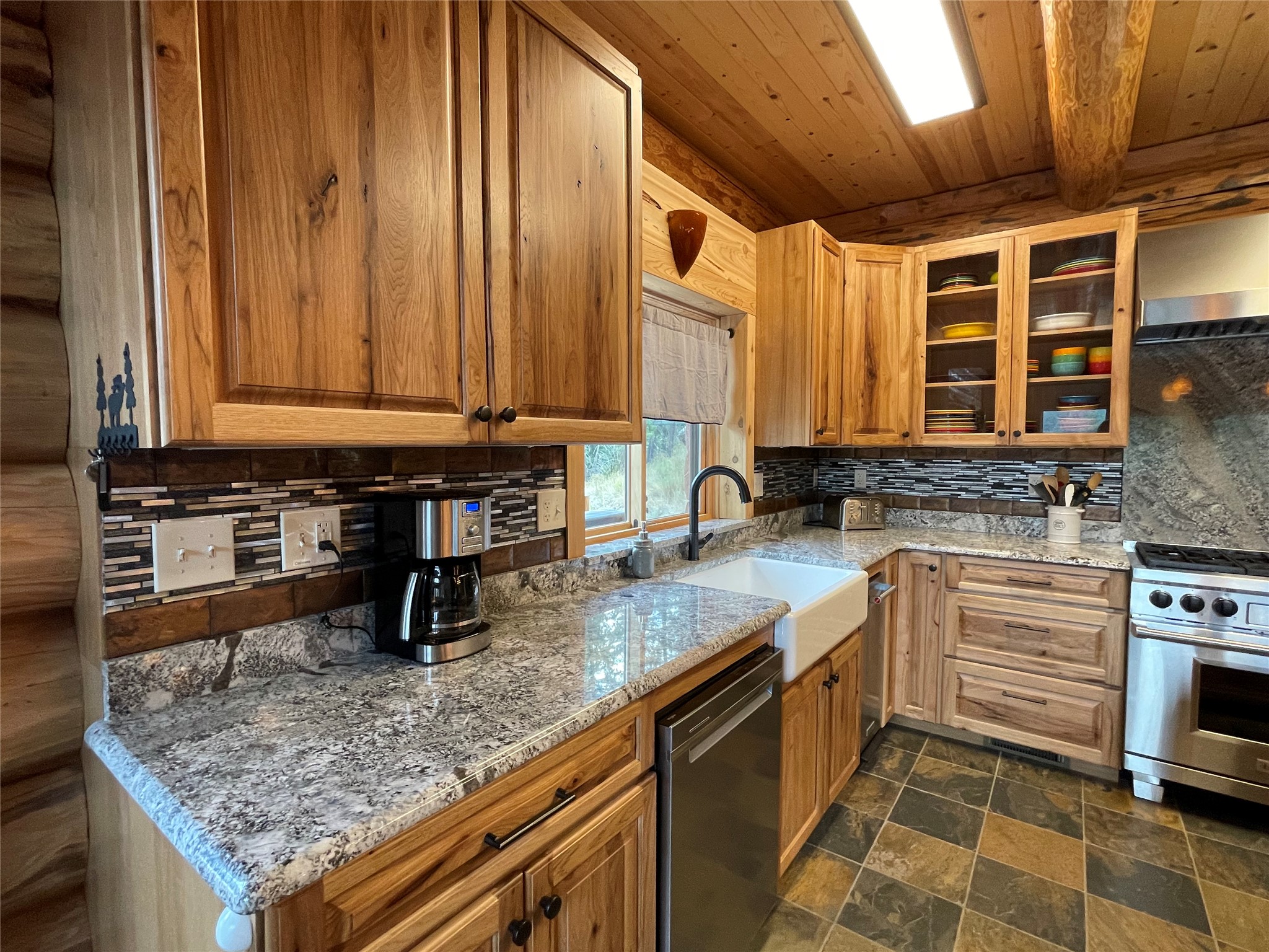 45 Shoreline Drive Property Photo 3