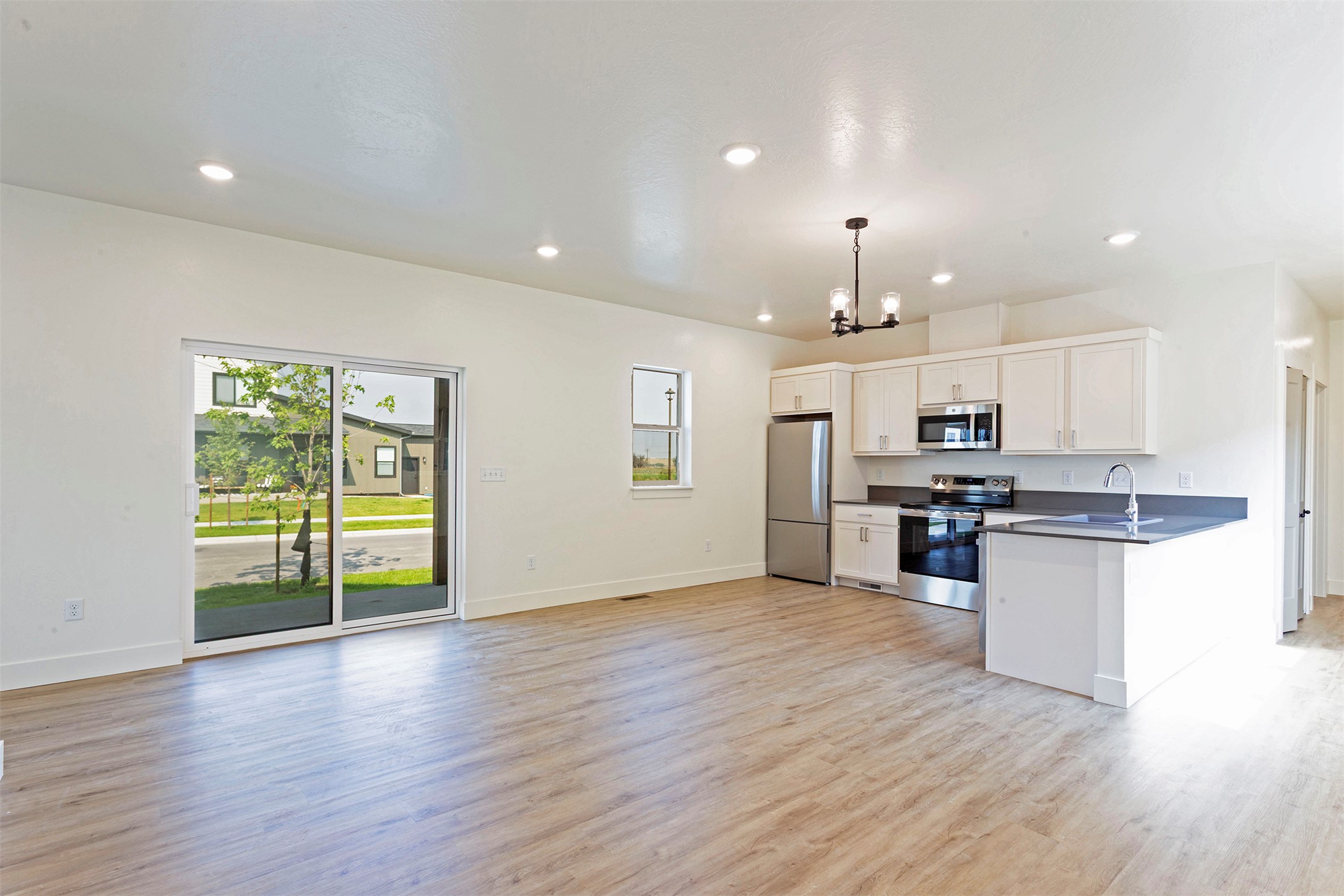 4852 England Boulevard Property Photo 6