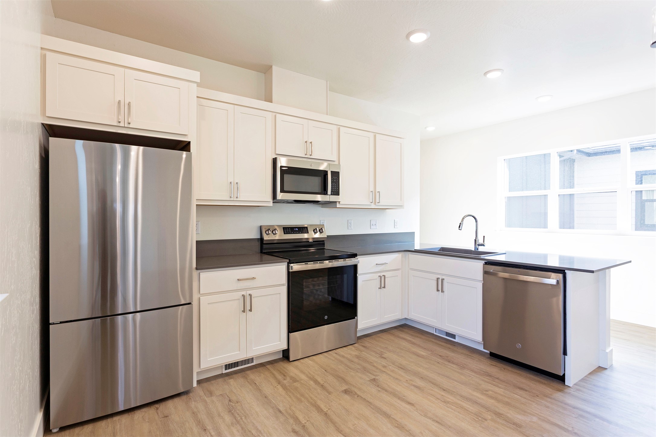 4852 England Boulevard Property Photo 10