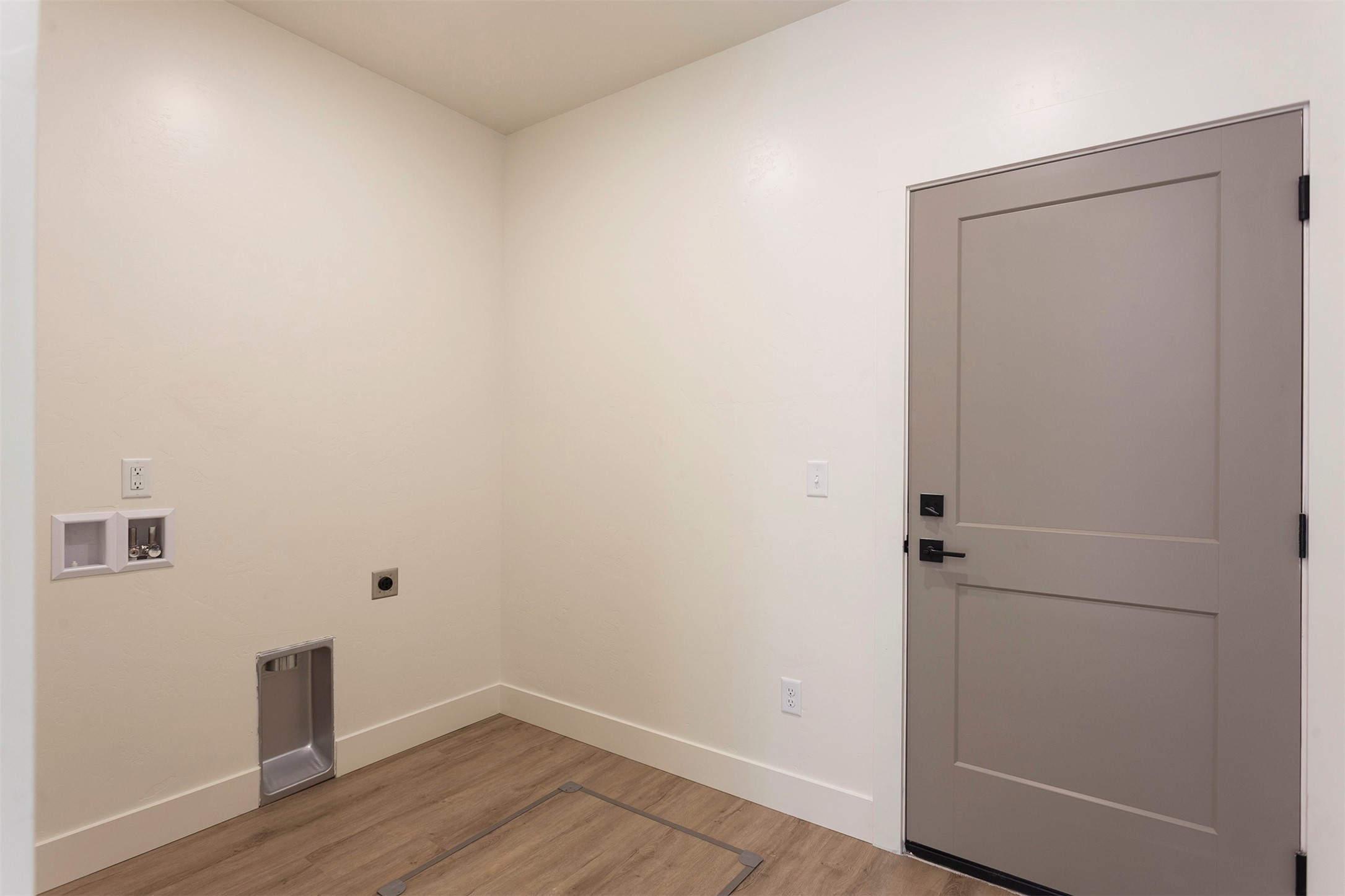 4852 England Boulevard Property Photo 12