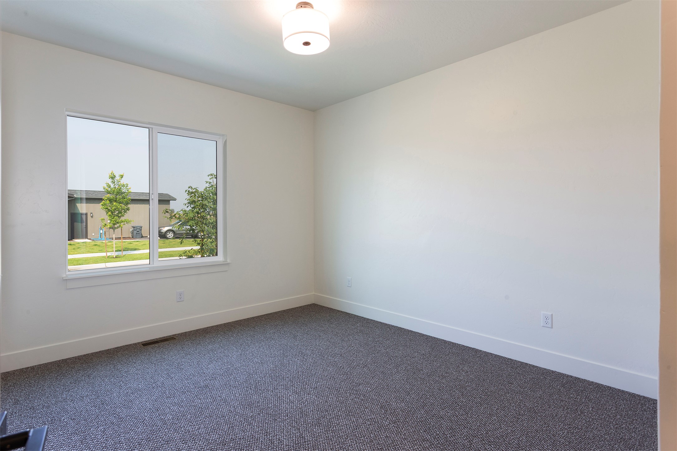 4852 England Boulevard Property Photo 14