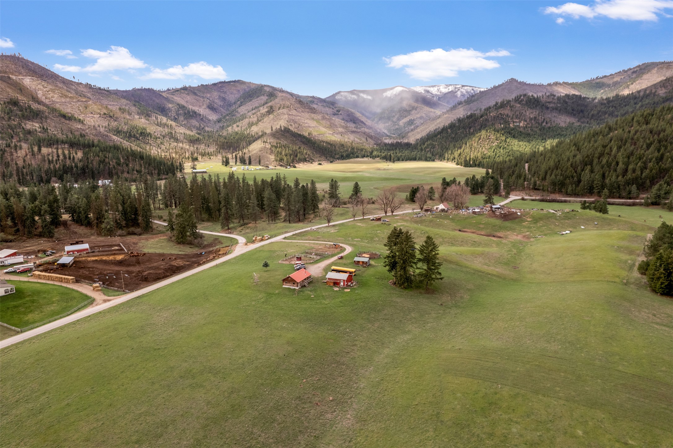 965 Quartz Loop Property Photo 1