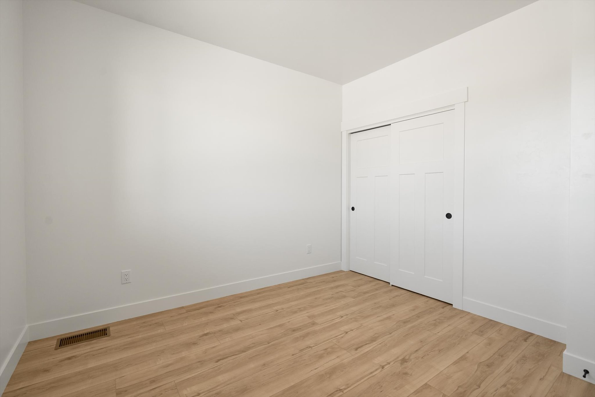 5012 Chokecherry Avenue Property Photo 14