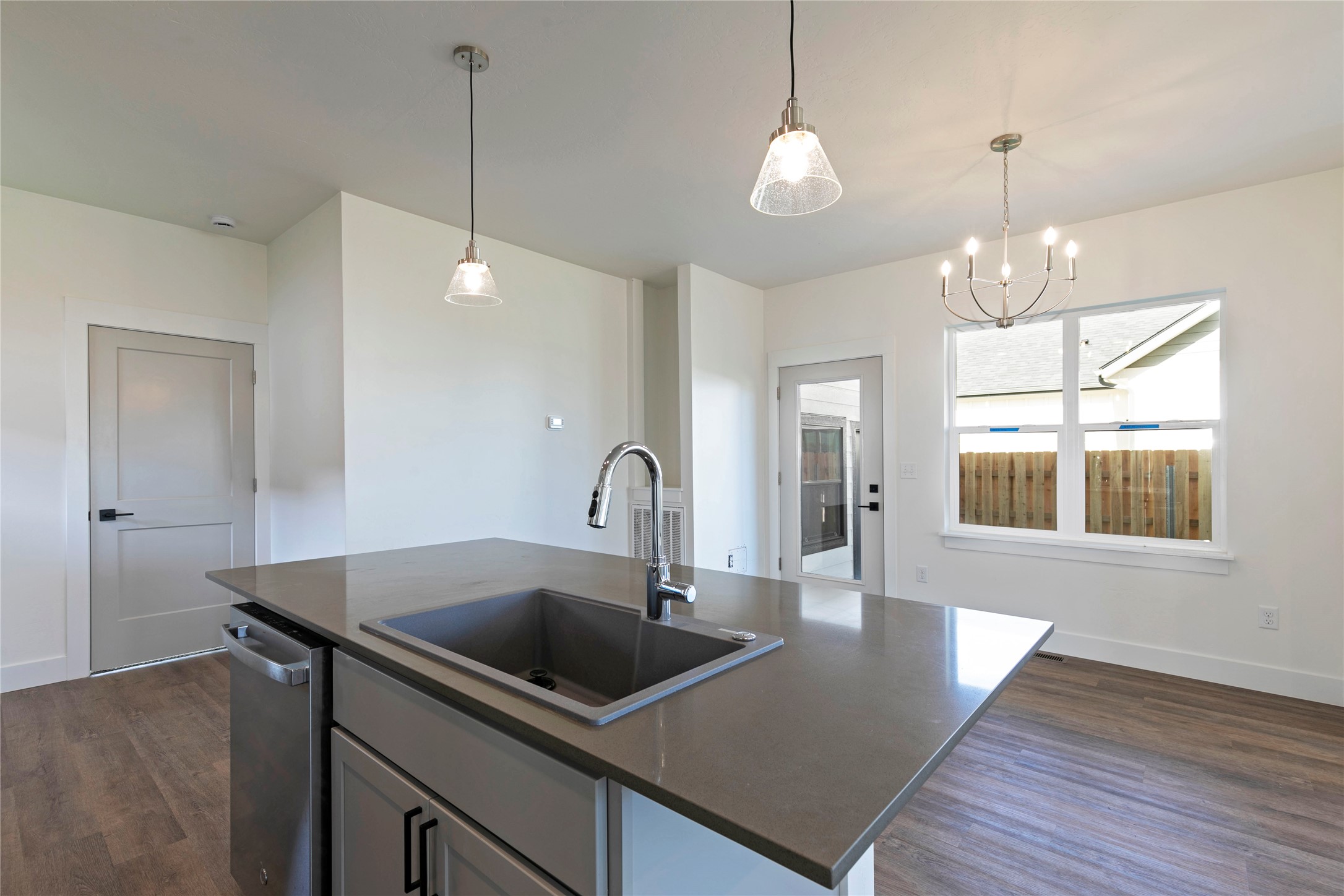 4804 England Boulevard Property Photo 9