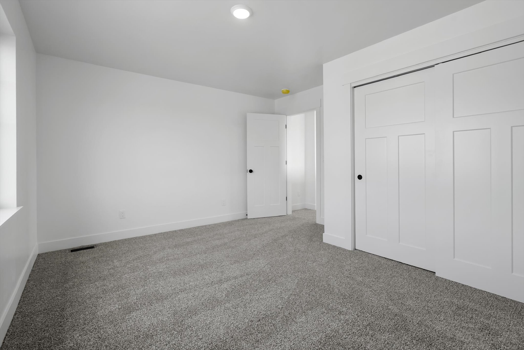 551 St Regis Drive Property Photo 24