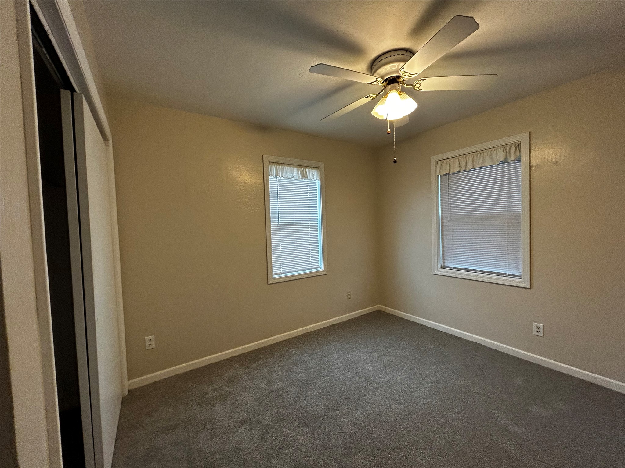 627 Folly Lane Property Photo 26
