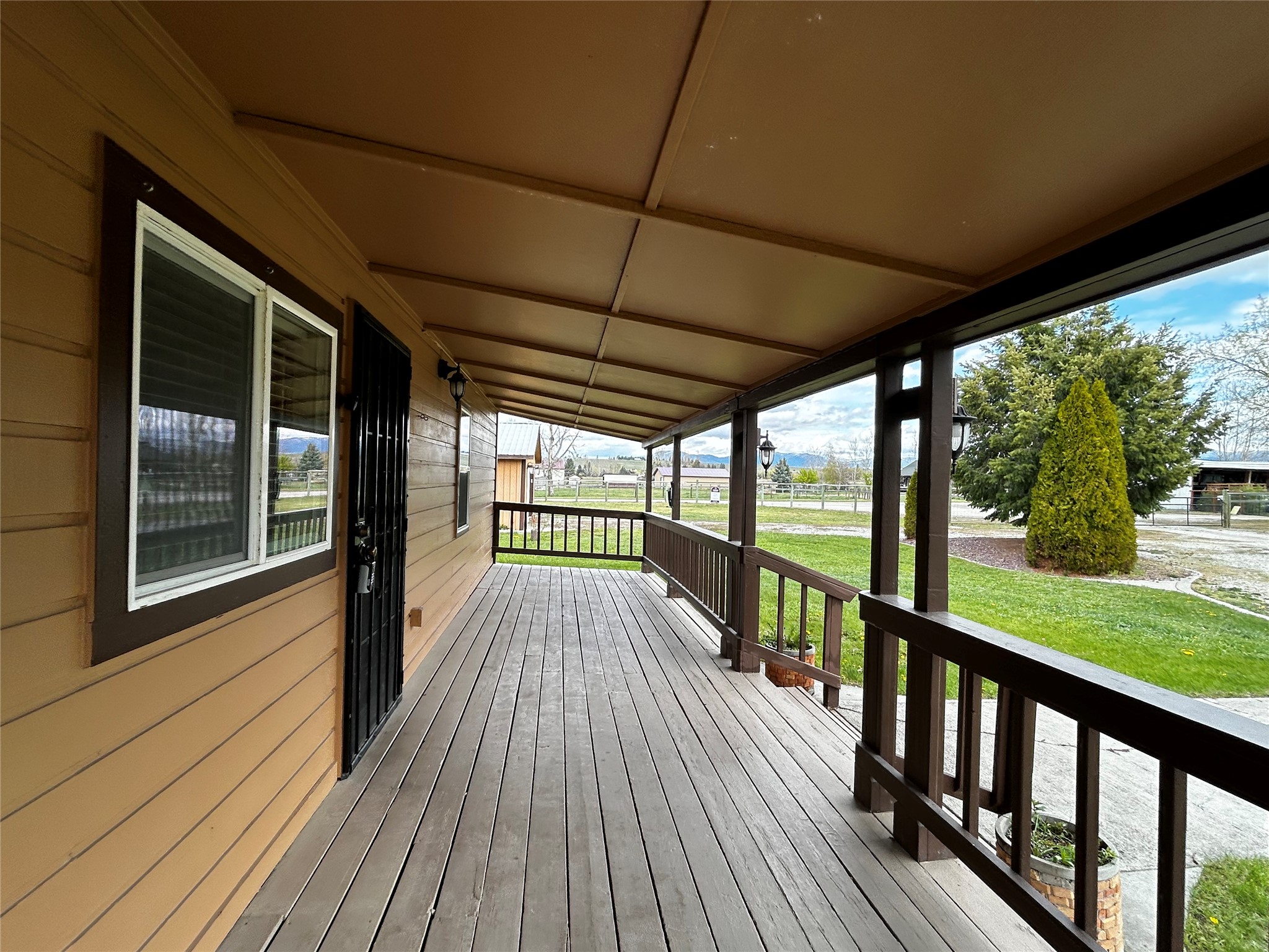 627 Folly Lane Property Photo 33